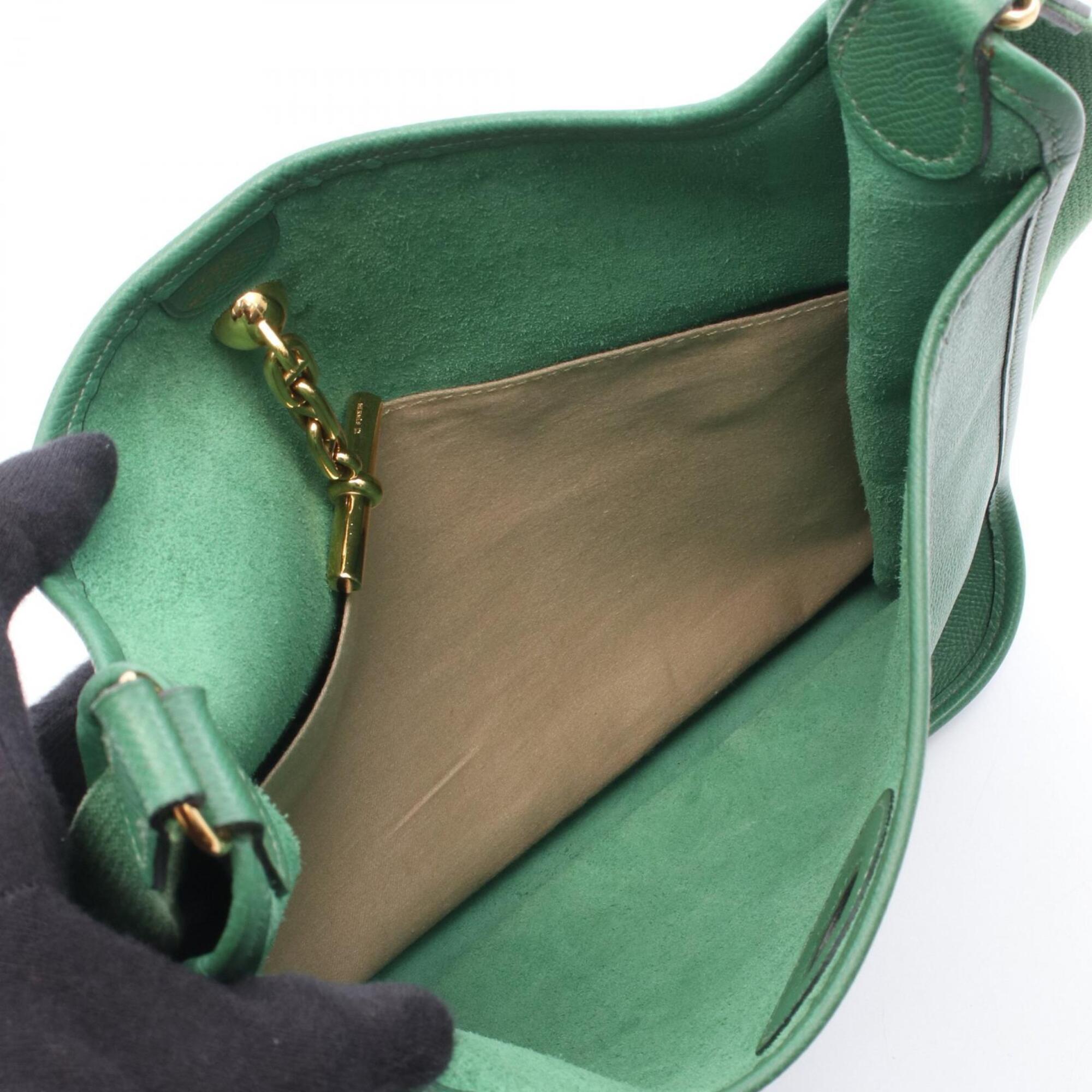 Hermes Green Courchevel Leather Shoulder Bag (Pre-Owned)