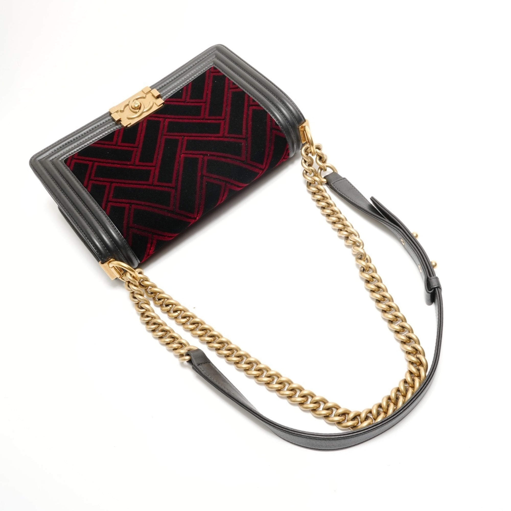 Chanel Boy Chanel Black Velvet Shoulder Bag (Pre-Owned)