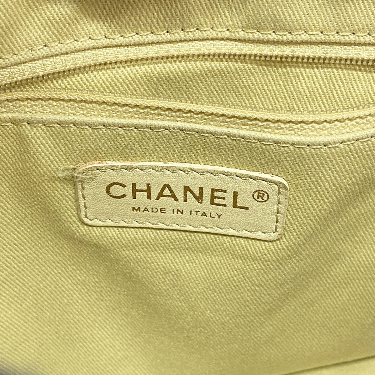 Chanel Navy Denim Tote Bag (Pre-Owned)