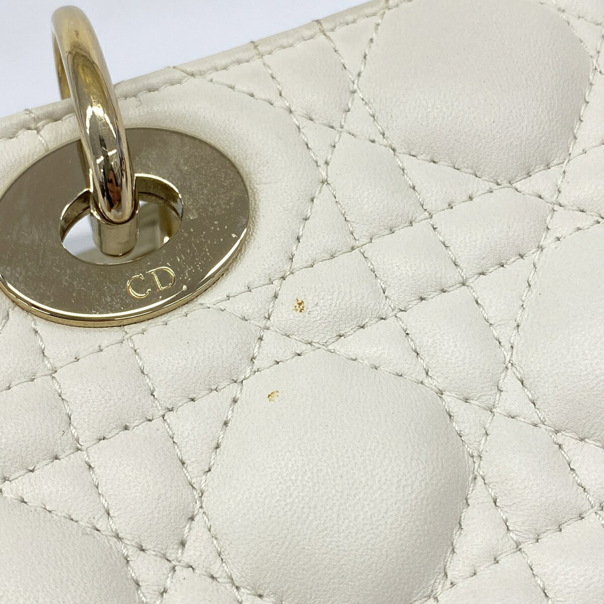 Christian Dior White Leather Handbag (Pre-Owned)