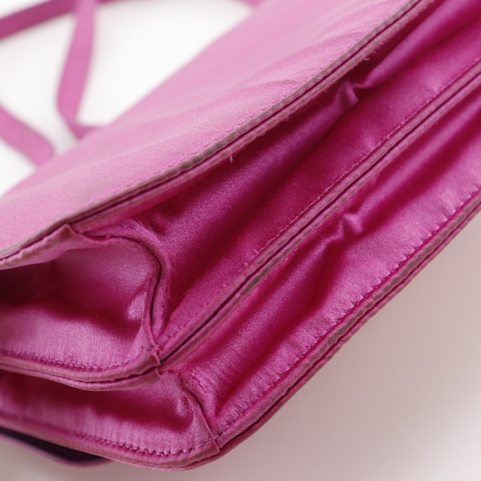 Hermes Constance Pink Silk Shoulder Bag (Pre-Owned)