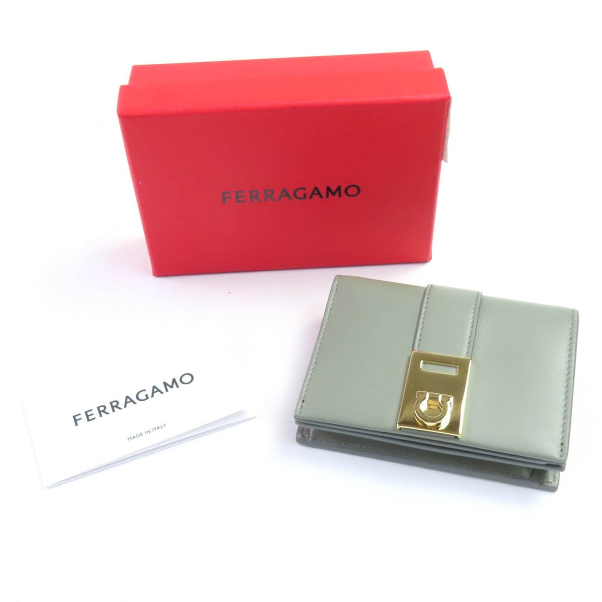 Salvatore Ferragamo Gancini Leather Wallet (Bi-Fold) (Pre-Owned)