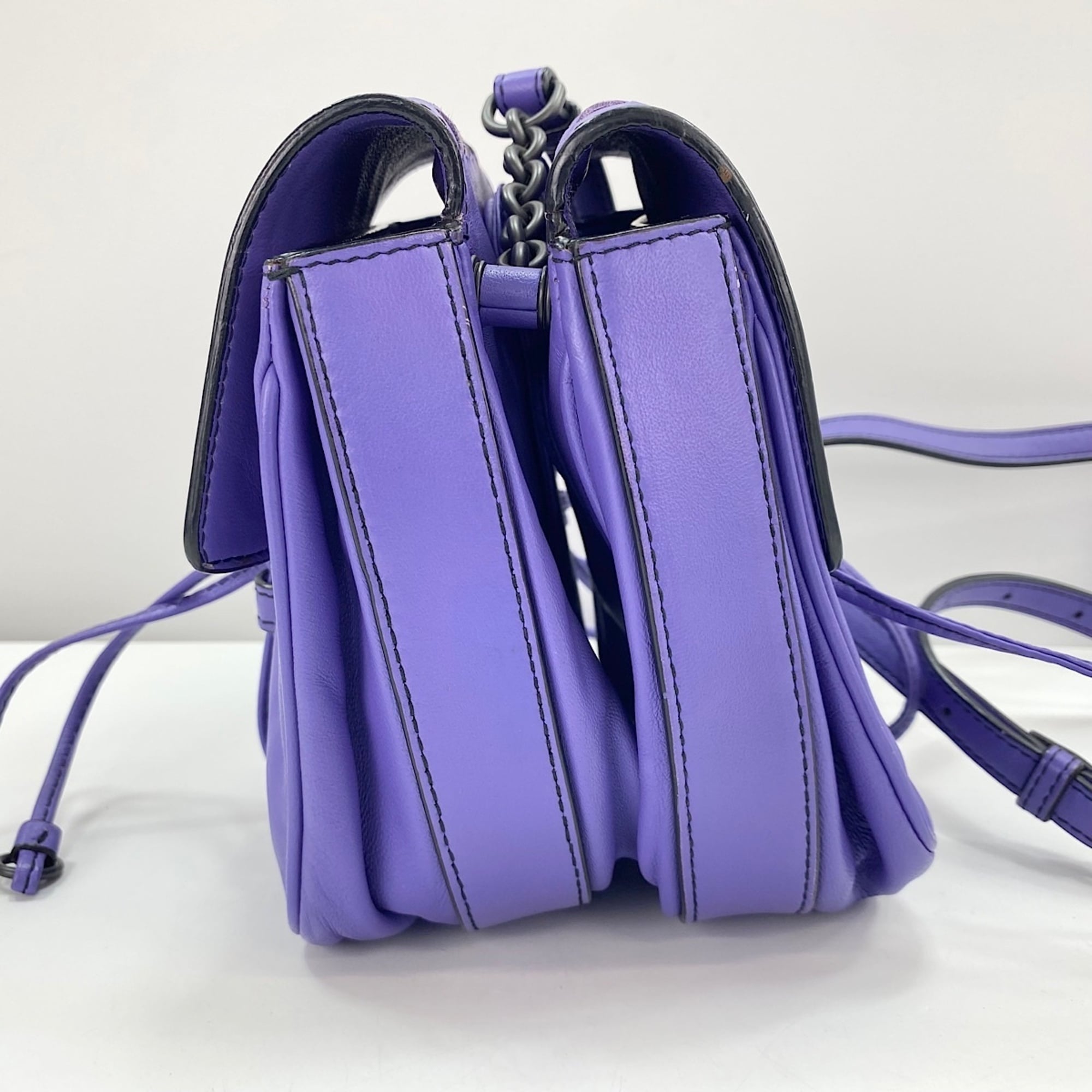 Bottega Veneta Purple Shoulder Bag (Pre-Owned)
