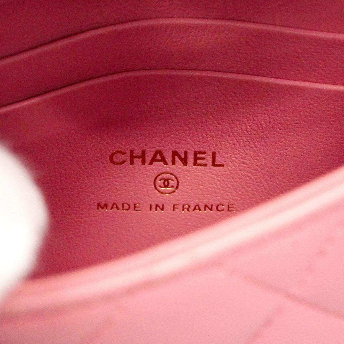 Chanel Pink Leather Handbag (Pre-Owned)