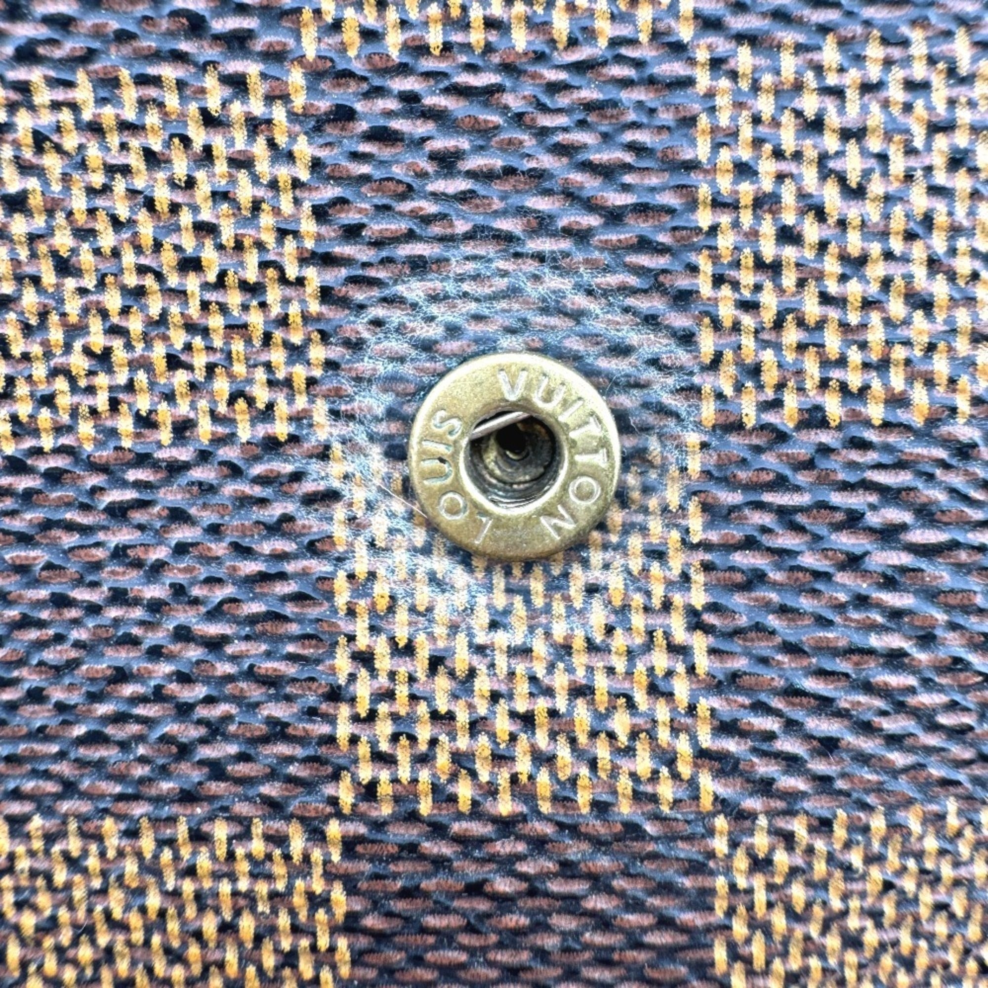 Louis Vuitton Brown Leather (Pre-Owned)