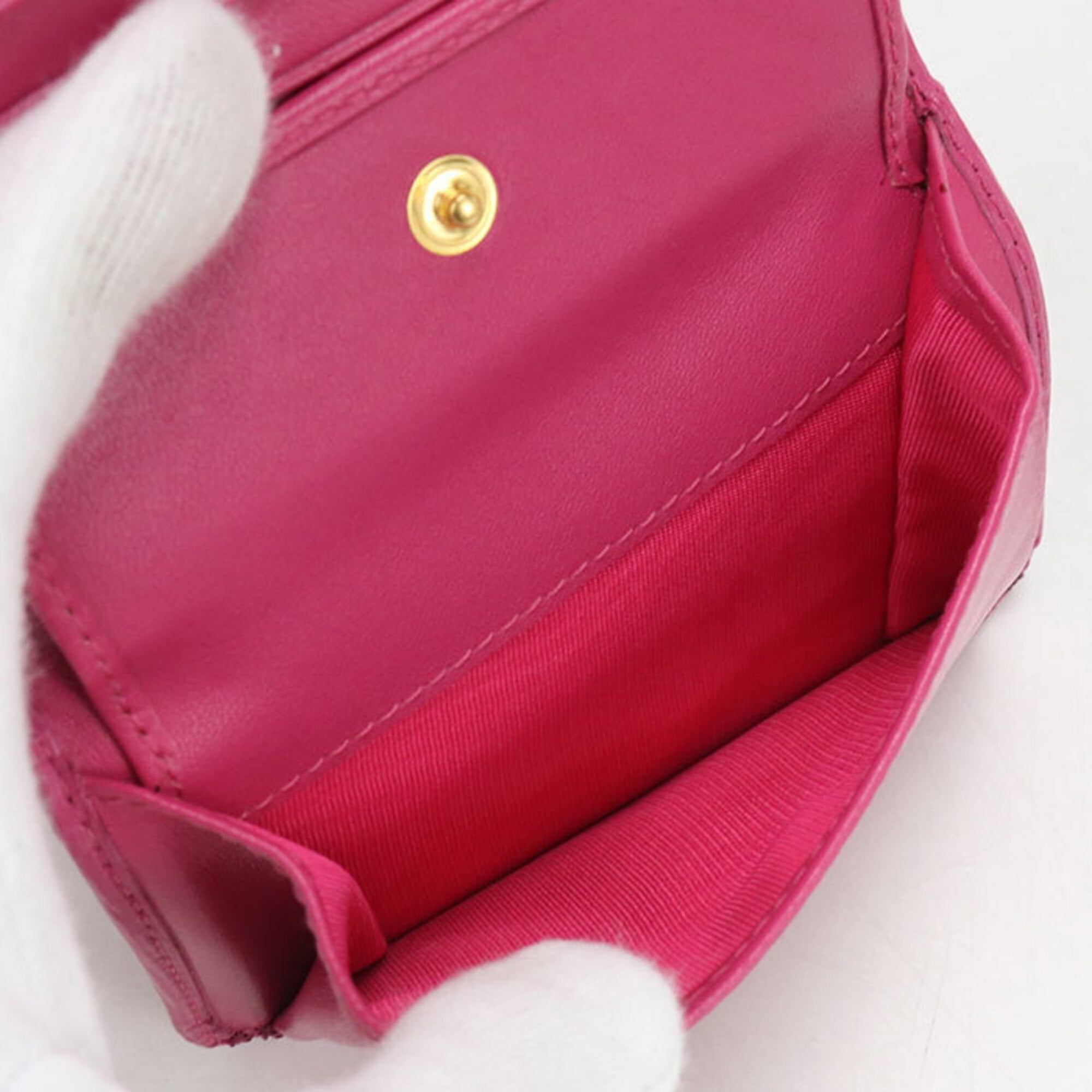 Prada Pink Leather Wallet (Tri-Fold) (Pre-Owned)