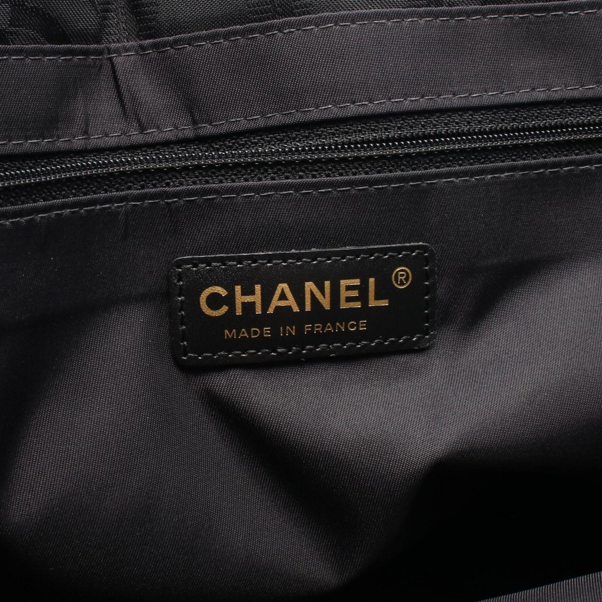 Chanel Black New Travel Line Handbag Tote Bag (Pre-Owned)