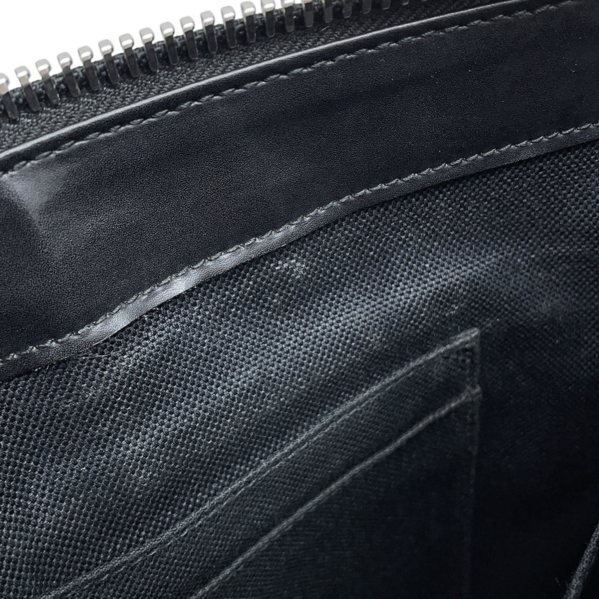 Gucci Black Gg Supreme Handbag Messenger Bag Shoulder Bag (Pre-Owned)