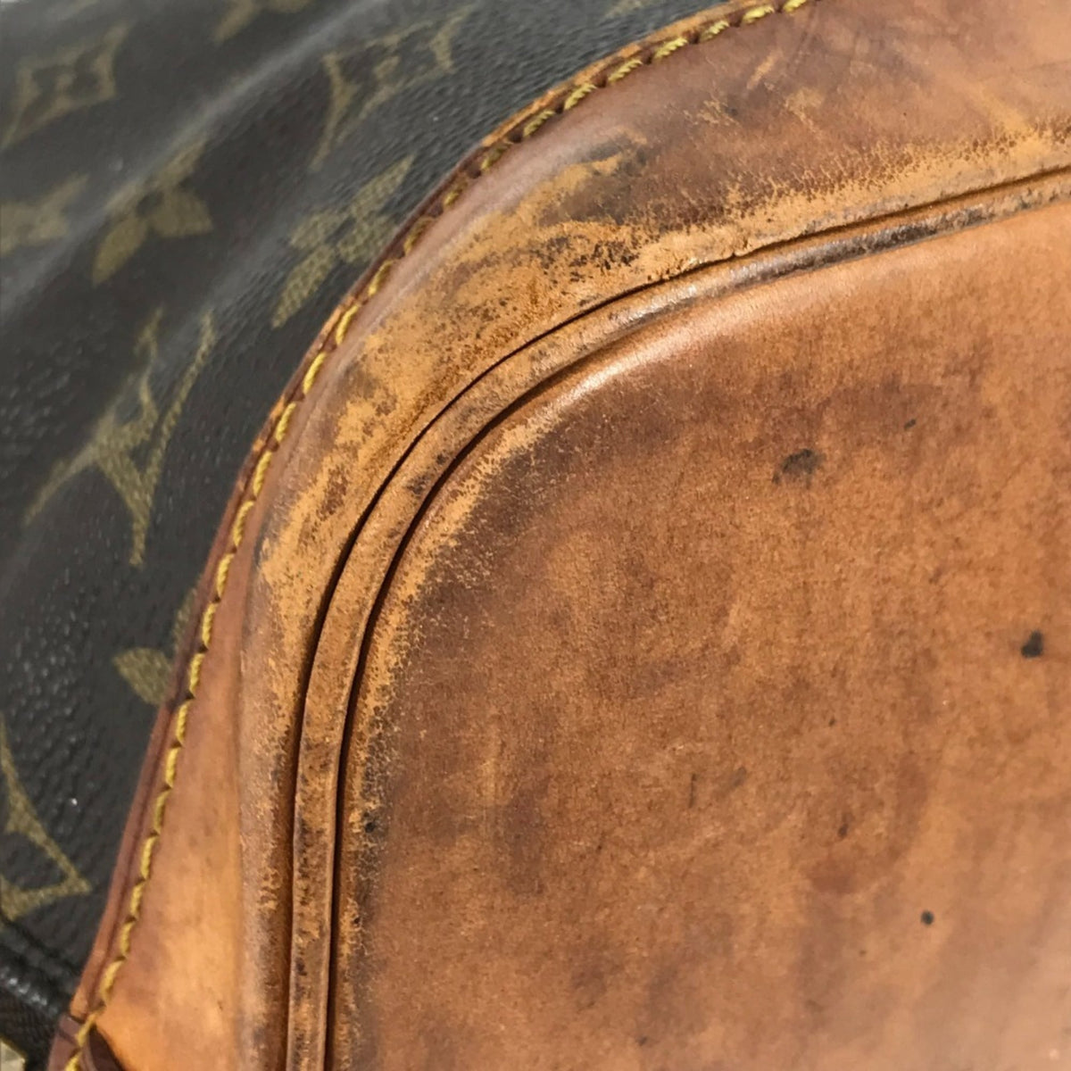 Louis Vuitton Brown Monogram Canvas Handbag Tote Bag (Pre-Owned)