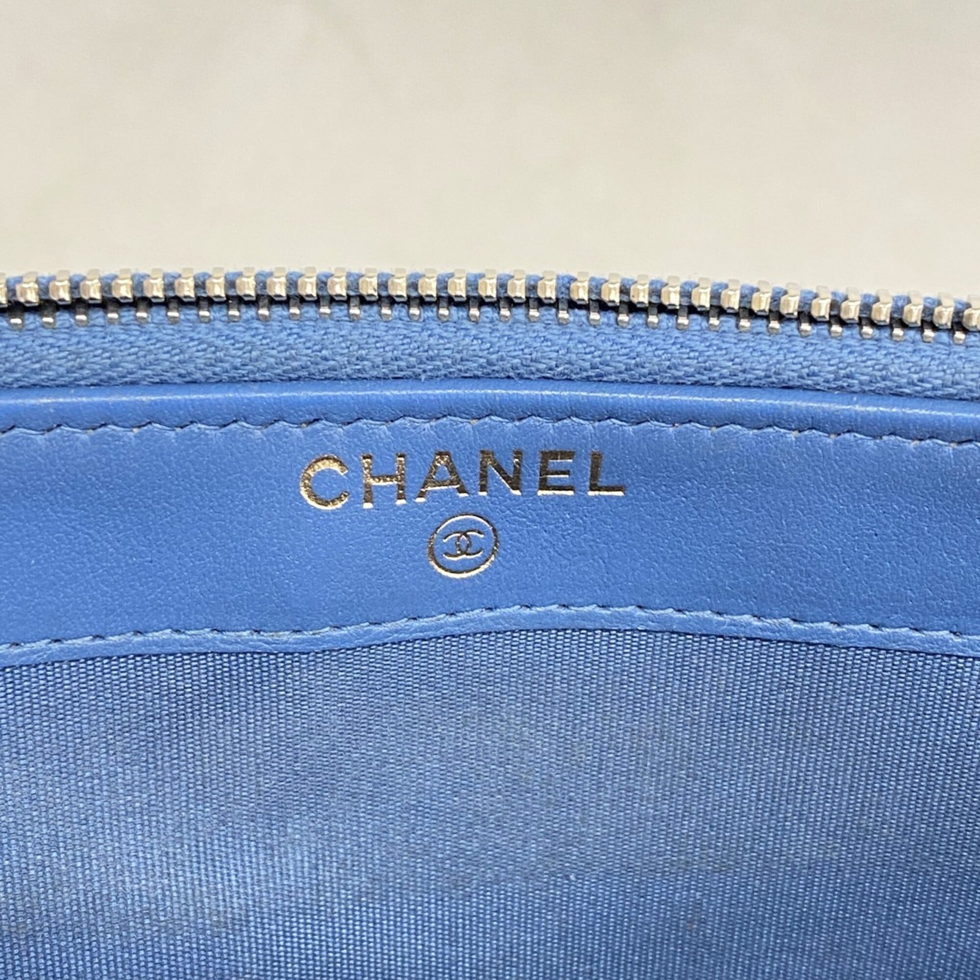 Chanel Blue Grained Calfskin Pochette (Pre-Owned)