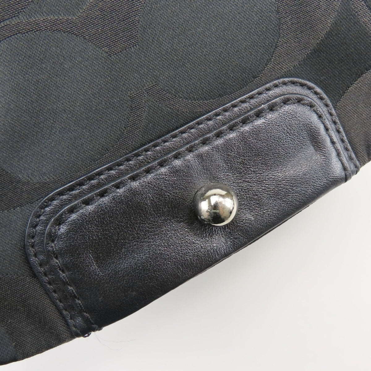Coach Black Signature Line Shoulder Bag (Pre-Owned)
