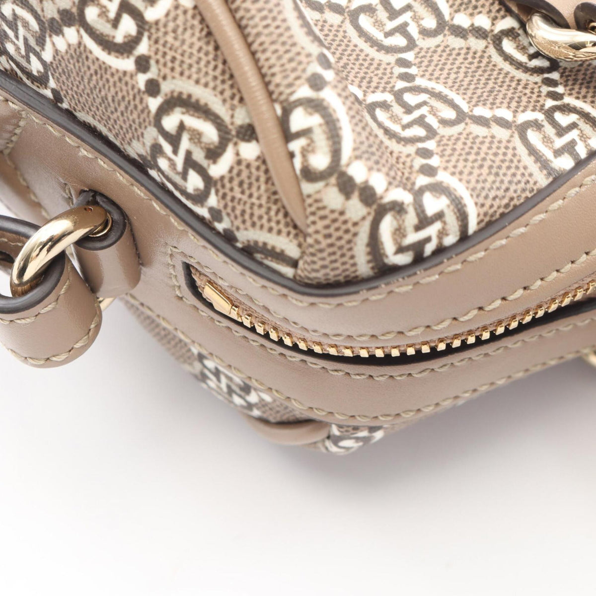 Gucci Beige Coated Canvas Leather Handbag (Pre-Owned)