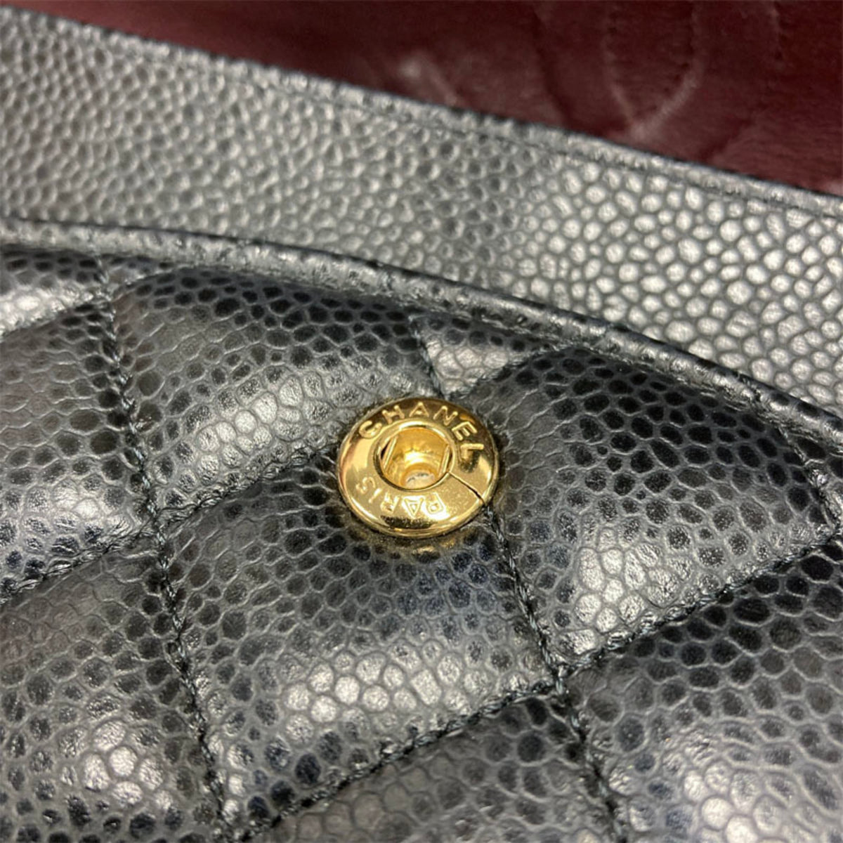 Chanel Matelasse Black Grained Calfskin Shoulder Bag (Pre-Owned)