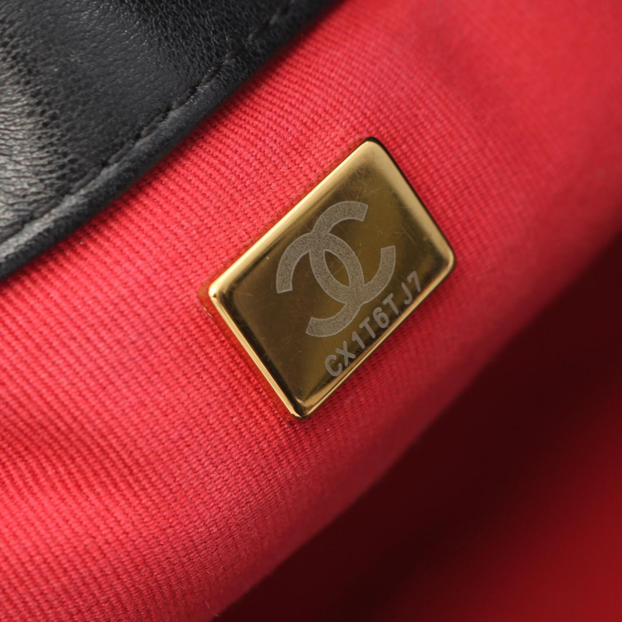 Chanel Black Leather Handbag Shoulder Bag (Pre-Owned)