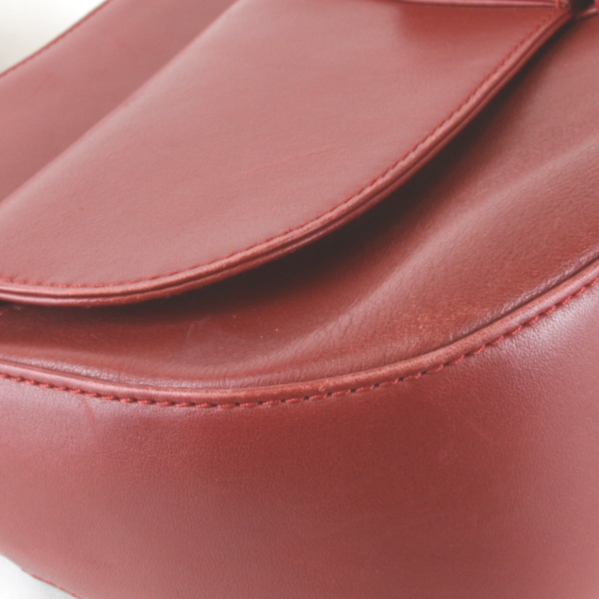 Loewe Red Color Leather Shoulder Bag (Pre-Owned)
