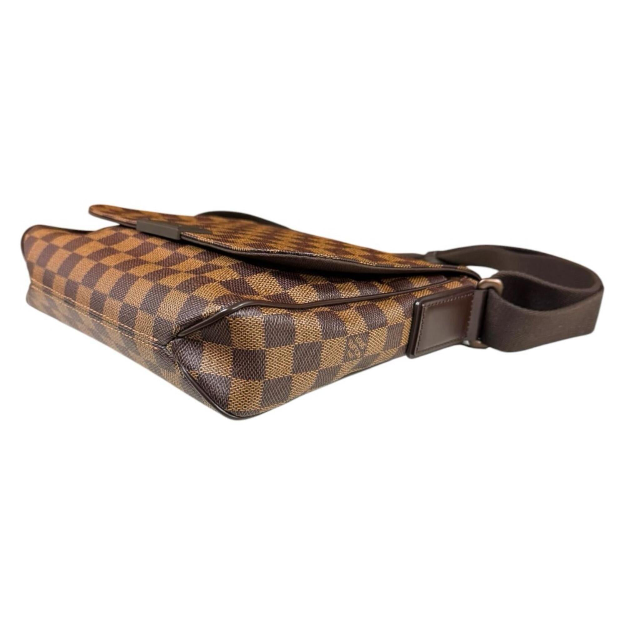 Louis Vuitton Brown Damier Canvas Shoulder Bag (Pre-Owned)