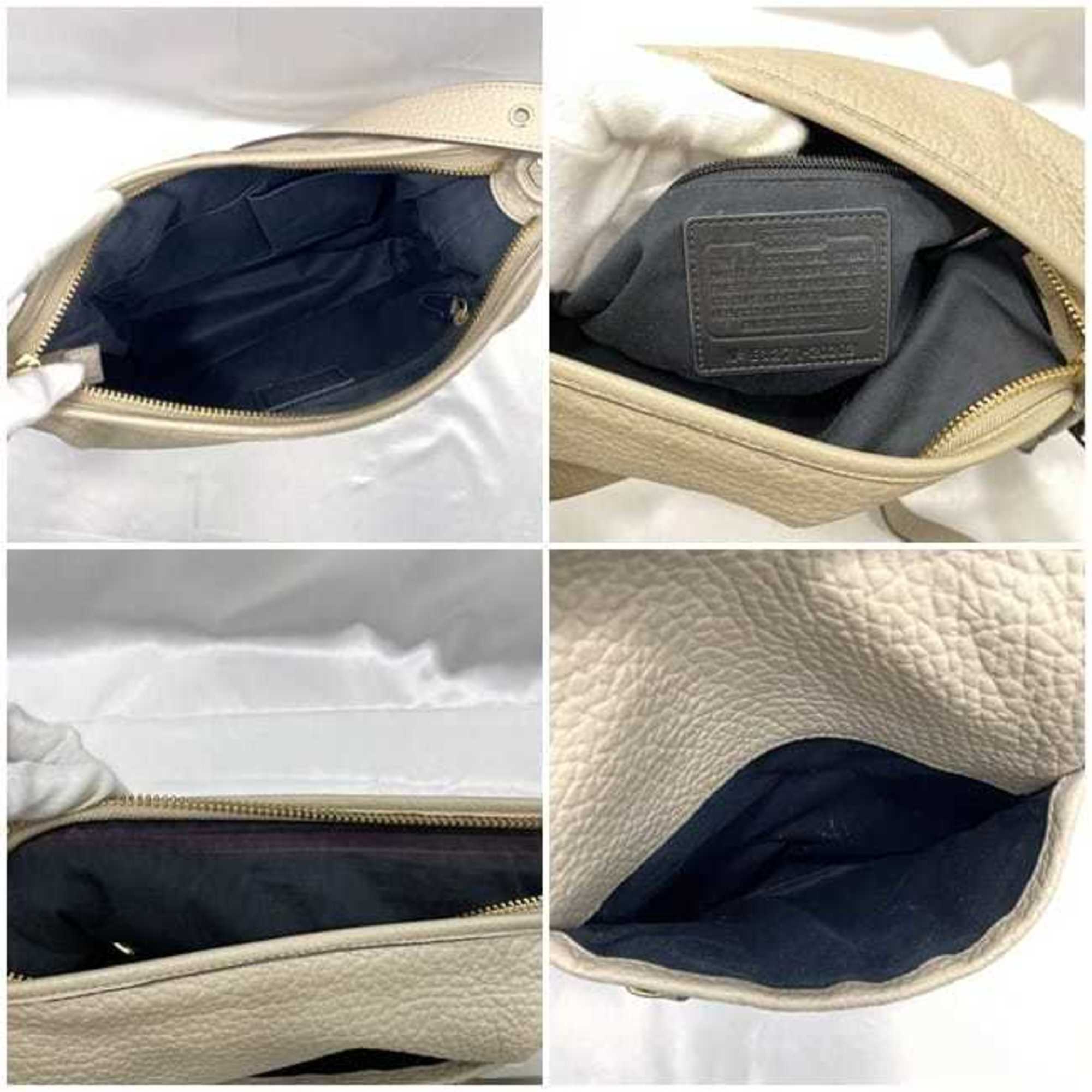 Coach Beige Leather Shoulder Bag (Pre-Owned)