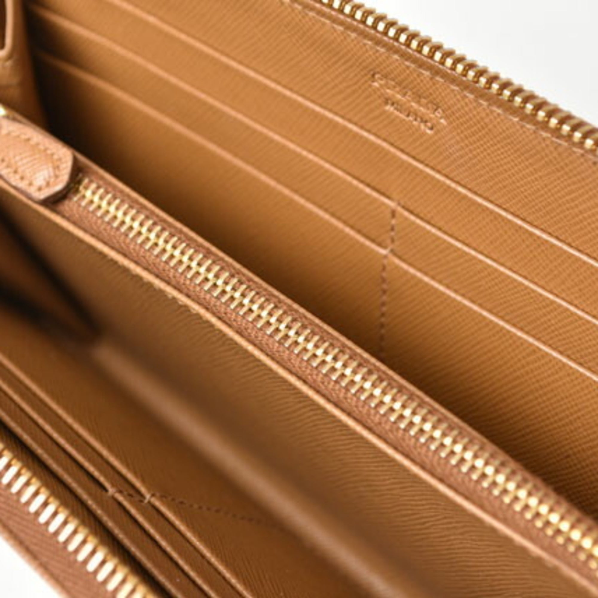 Prada Brown Saffiano Metal Wallet (Bi-Fold) (Pre-Owned)