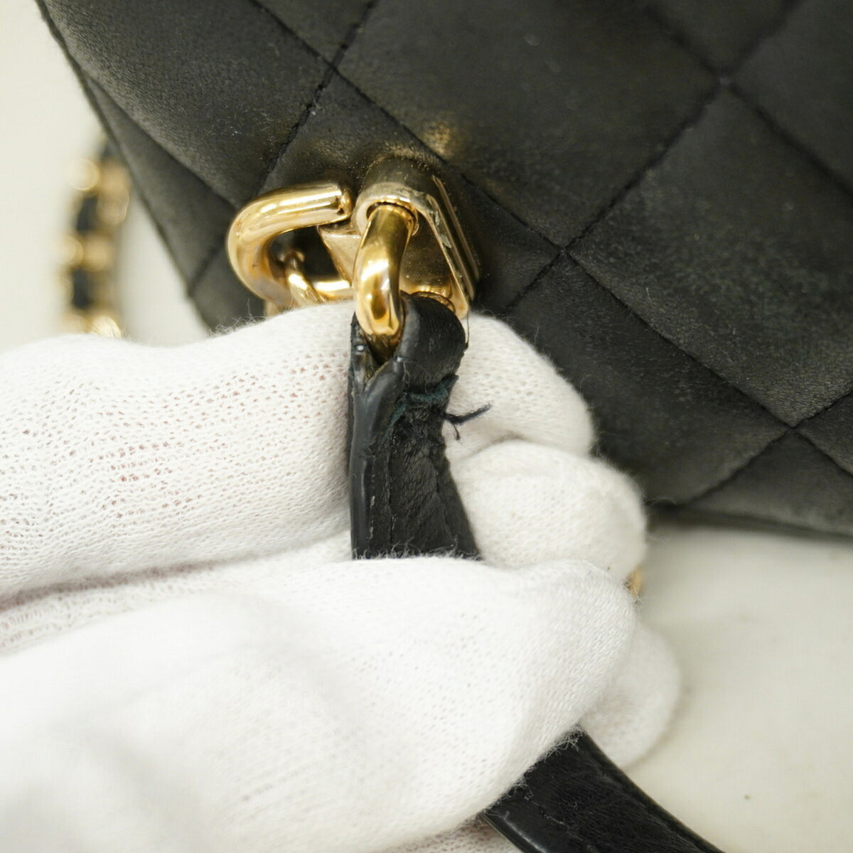 Chanel Black Leather Vanity Bag (Pre-Owned)