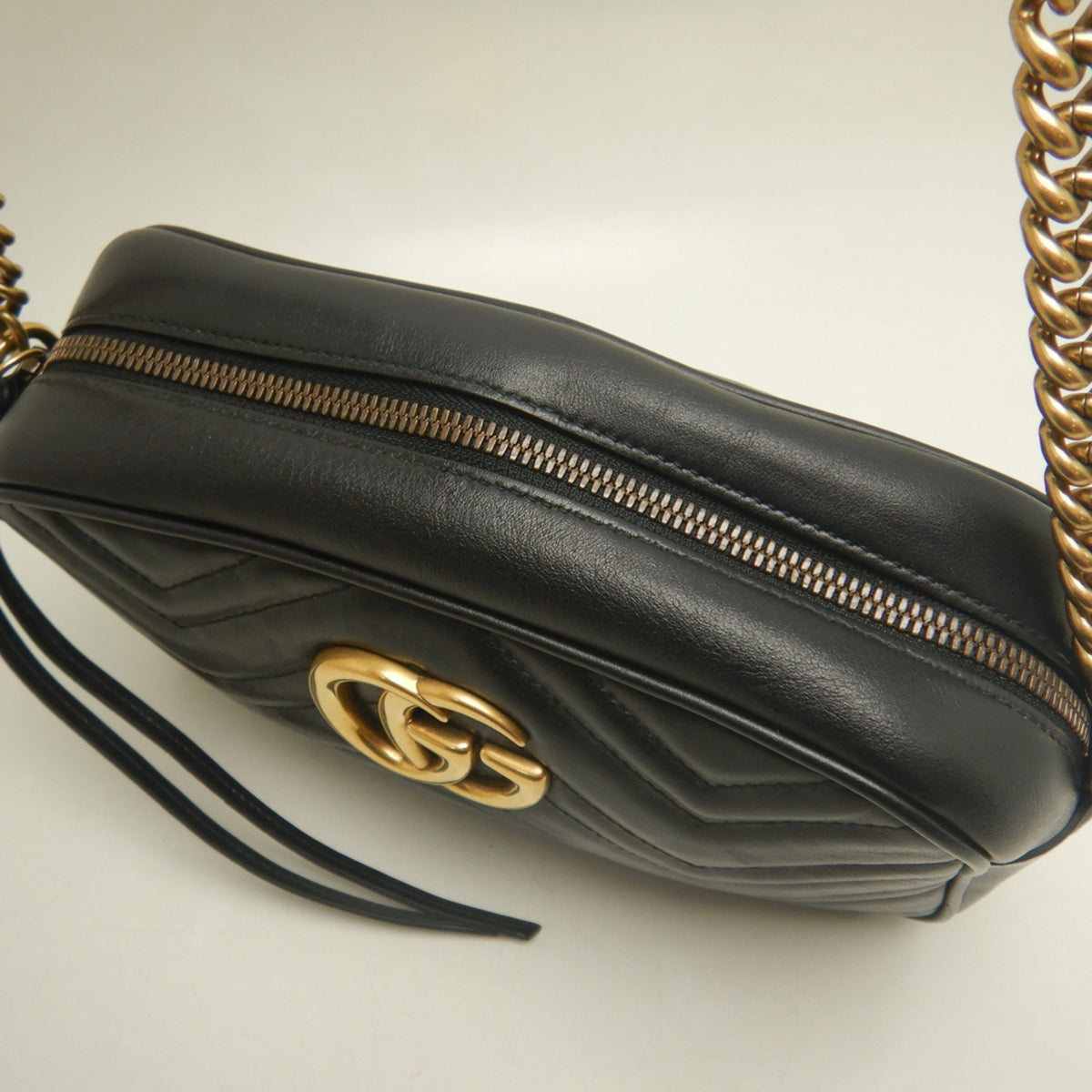 Gucci Black Leather Shoulder Bag (Pre-Owned)