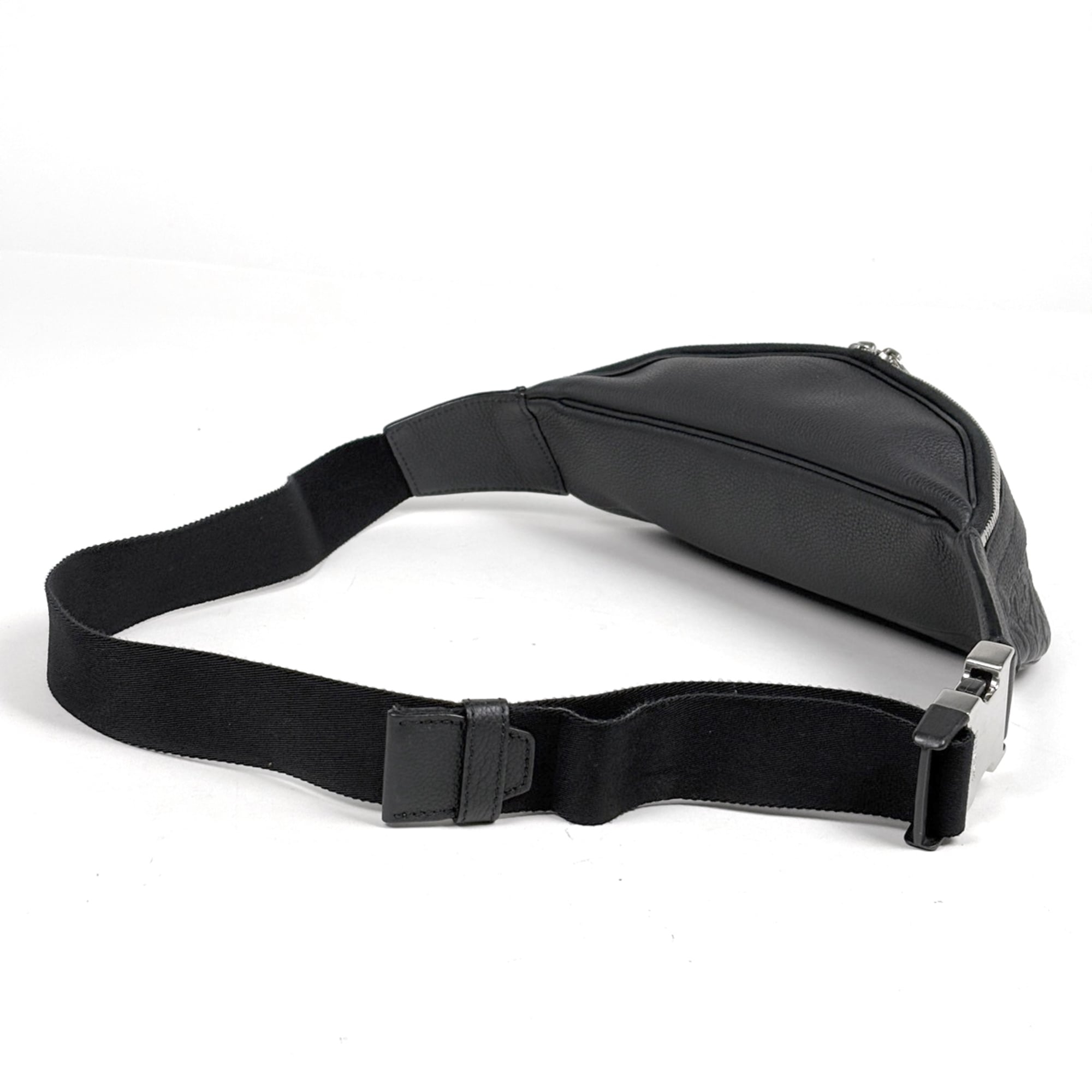 Salvatore Ferragamo Black Leather Fanny Pack Sling Bag (Pre-Owned)