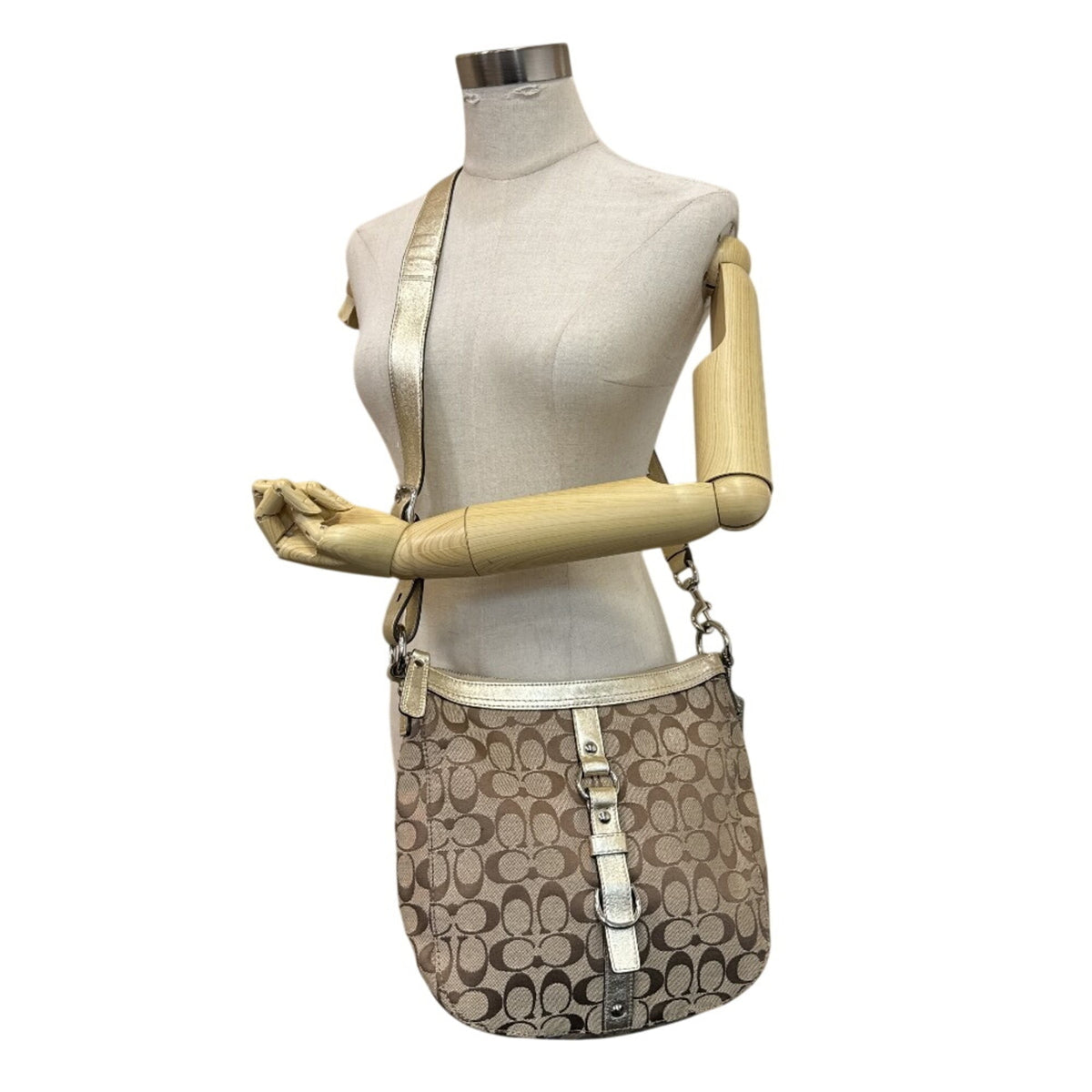 Coach Beige Gold Canvas Leather Shoulder Bag (Pre-Owned)
