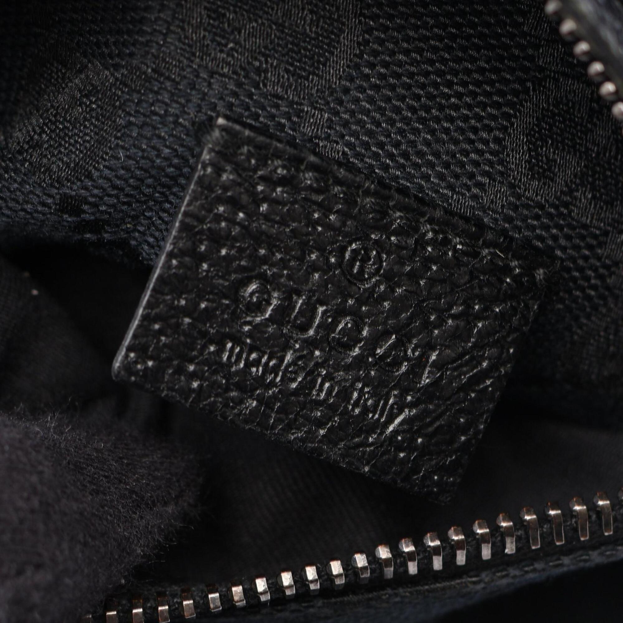 Gucci Black Canvas Leather Fanny Pack Handbag (Pre-Owned)