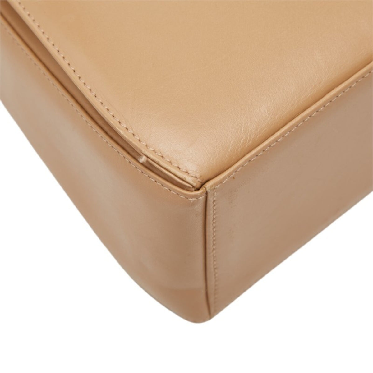 Salvatore Ferragamo Beige Leather Shoulder Bag (Pre-Owned)