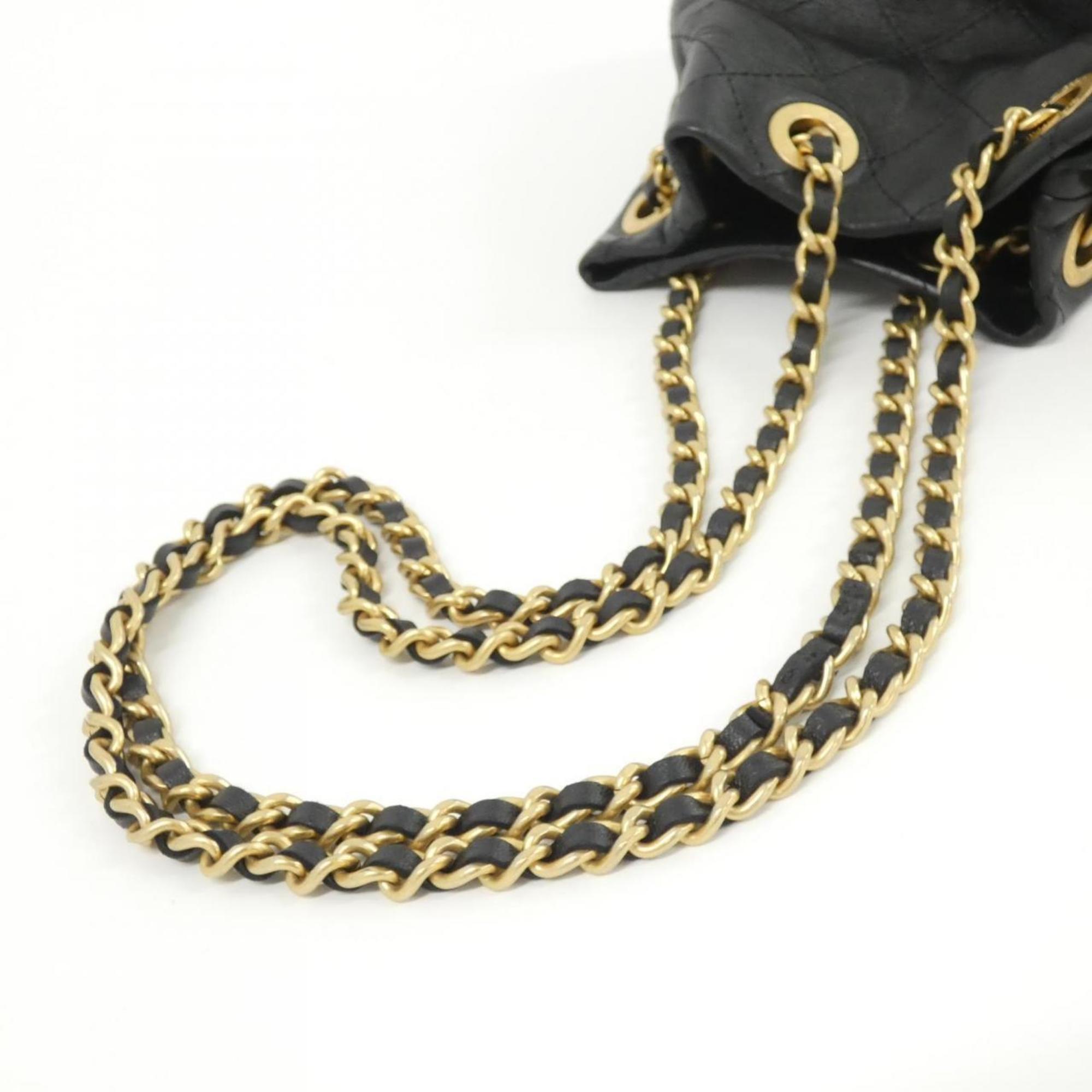 Chanel Black Leather Shoulder Bag (Pre-Owned)