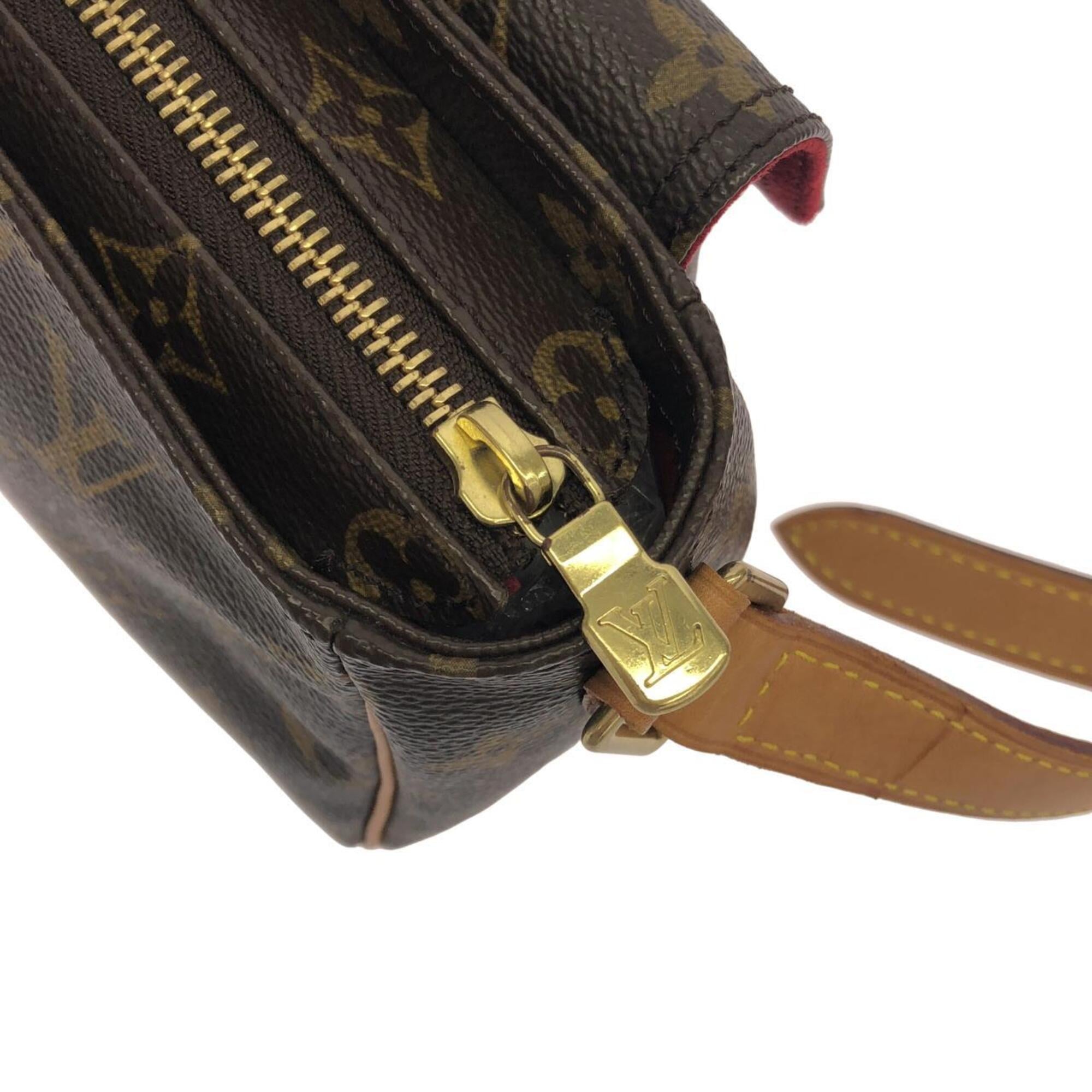 Louis Vuitton Marron Coated Canvas Shoulder Bag (Pre-Owned)