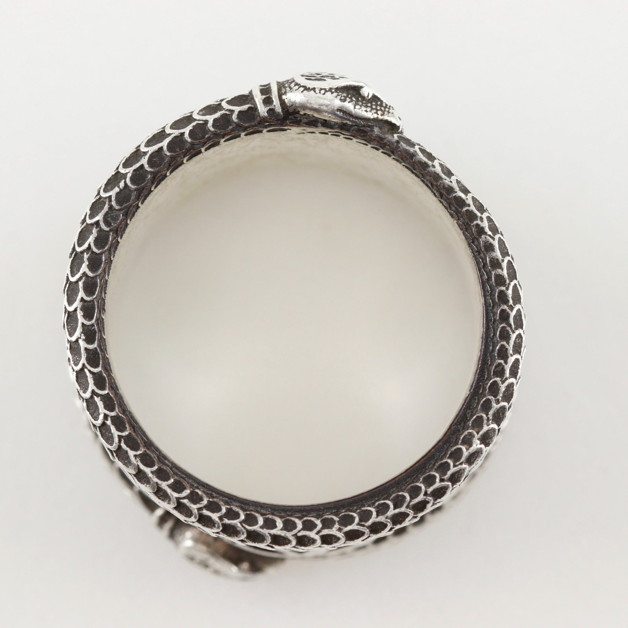 Gucci Silver 925 Band Ring (Pre-Owned)