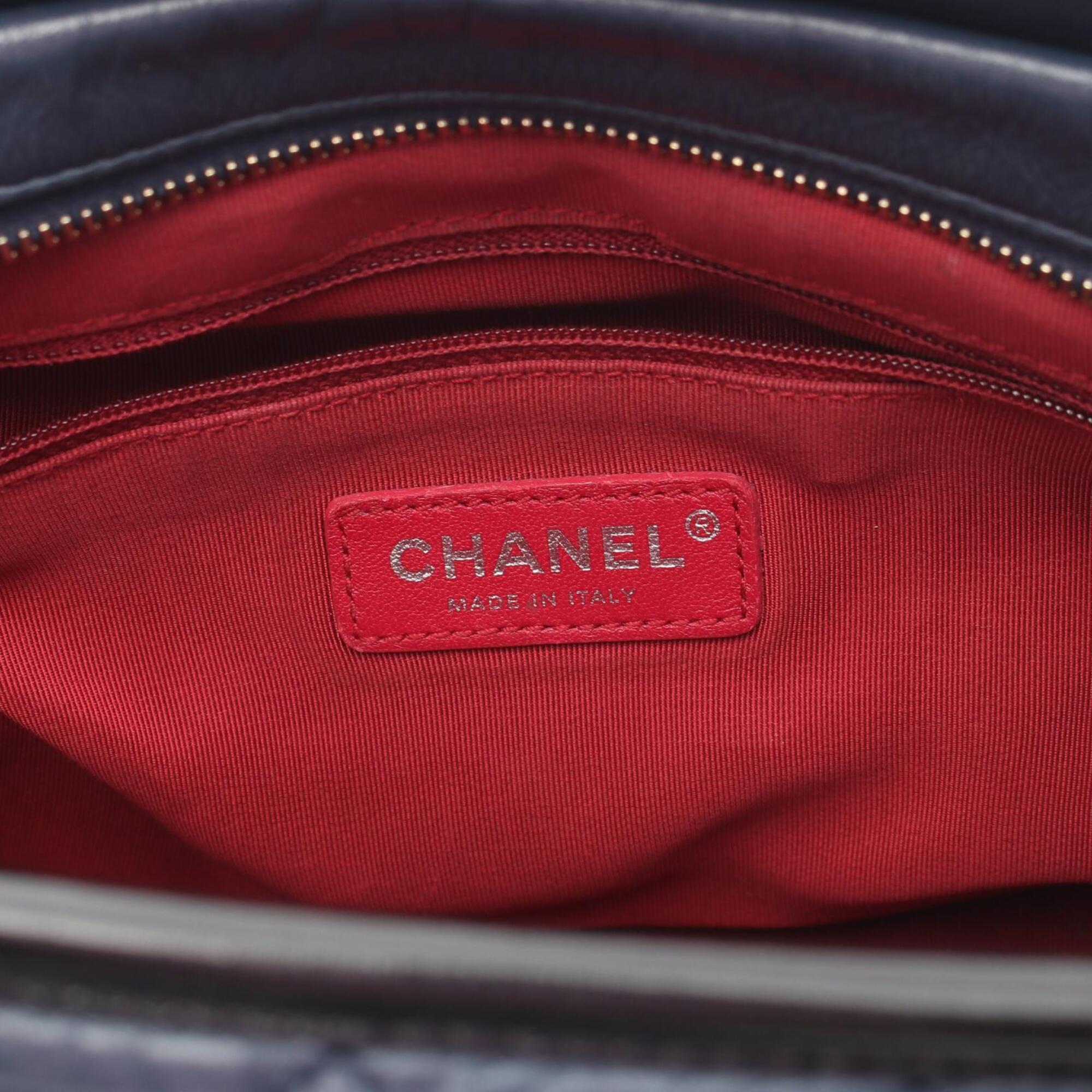 Chanel Black Navy Leather Handbag Shoulder Bag (Pre-Owned)