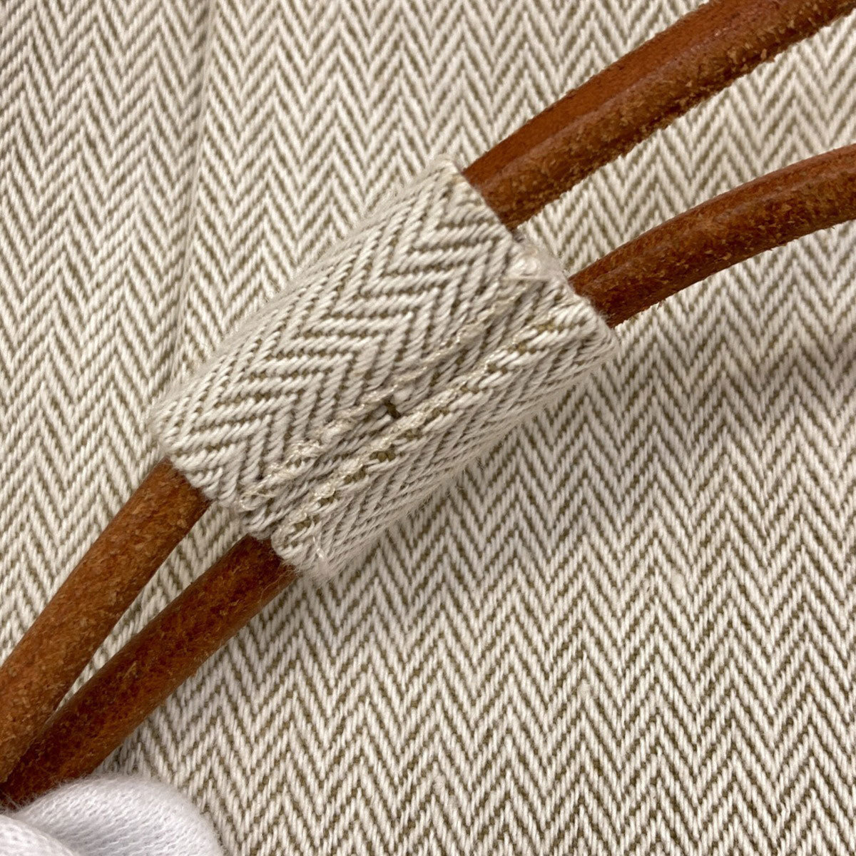 Hermes Beige Canvas Shoulder Bag (Pre-Owned)