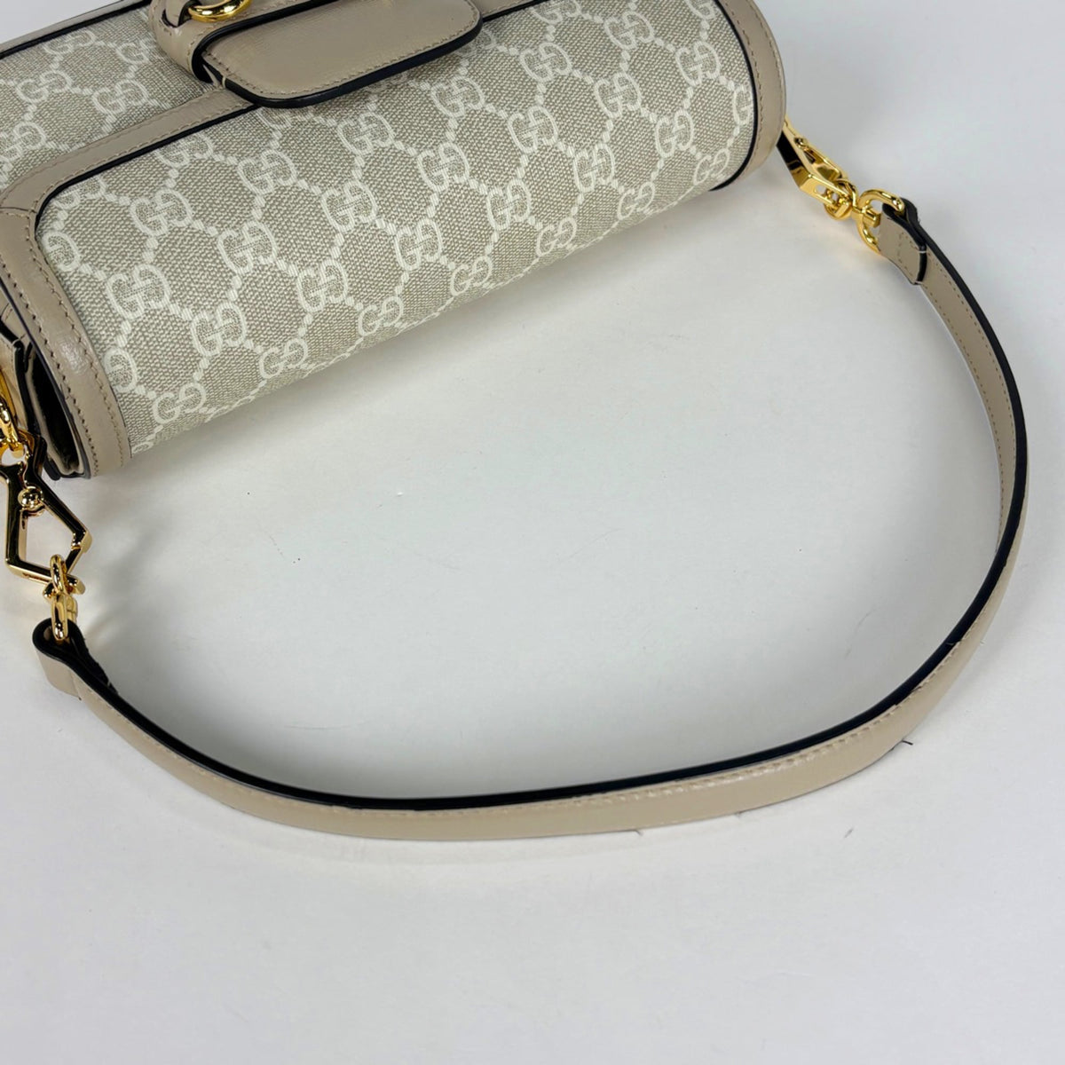Gucci Horsebit Beige Gg Supreme Leather Handbag (Pre-Owned)