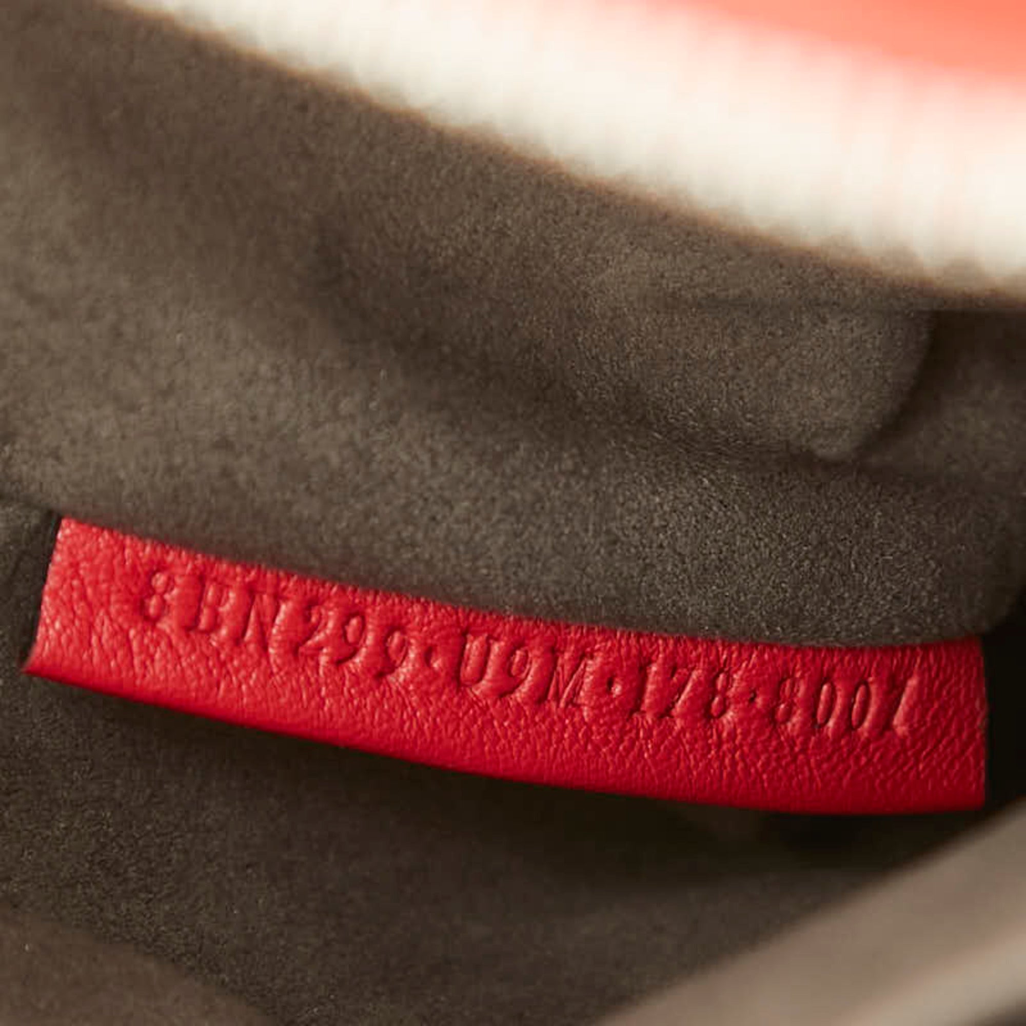 Fendi Red Color Leather Pouch Shoulder Bag (Pre-Owned)