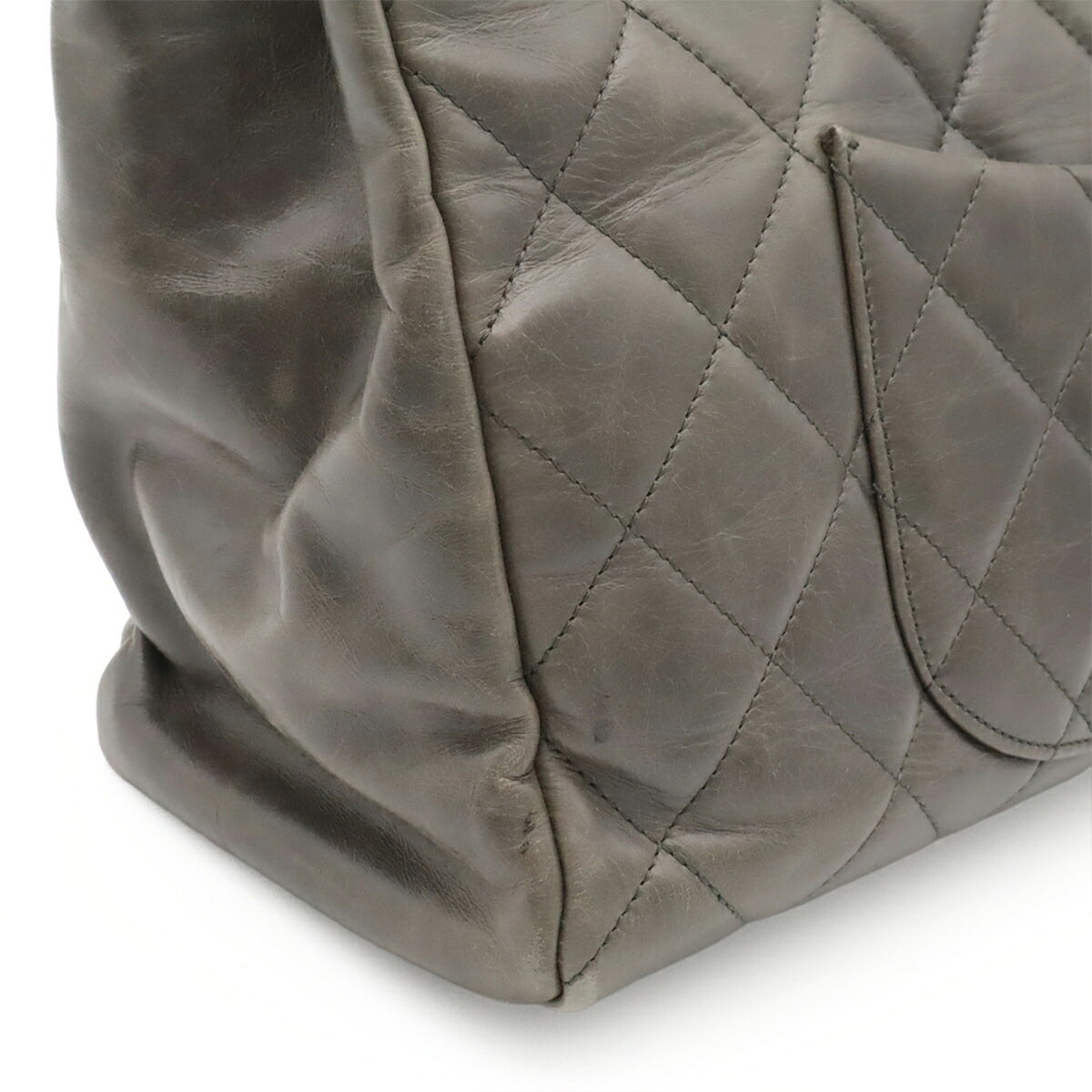 Chanel Black Gray Leather Handbag Shoulder Bag (Pre-Owned)