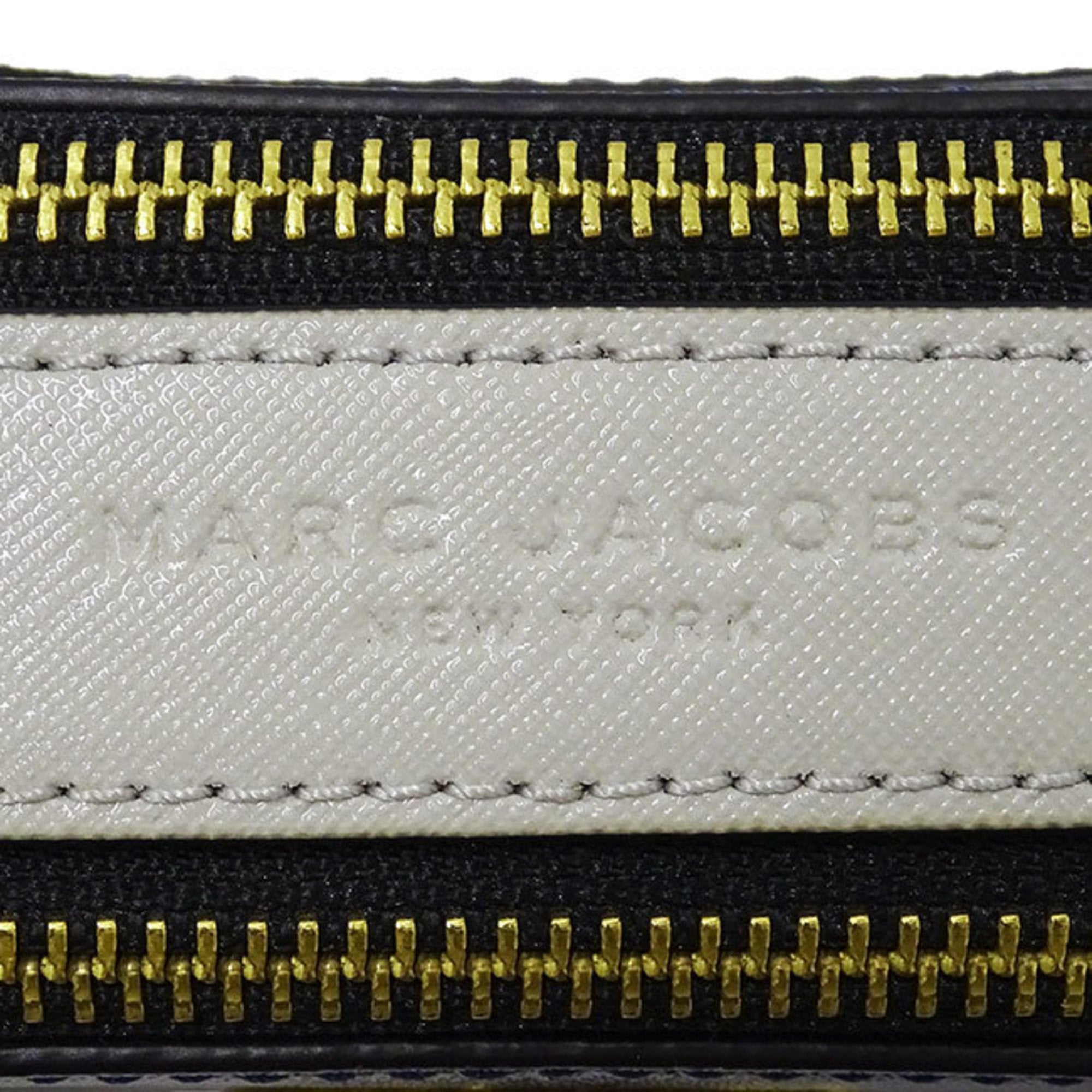 Marc Jacobs Black Navy Leather Shoulder Bag (Pre-Owned)