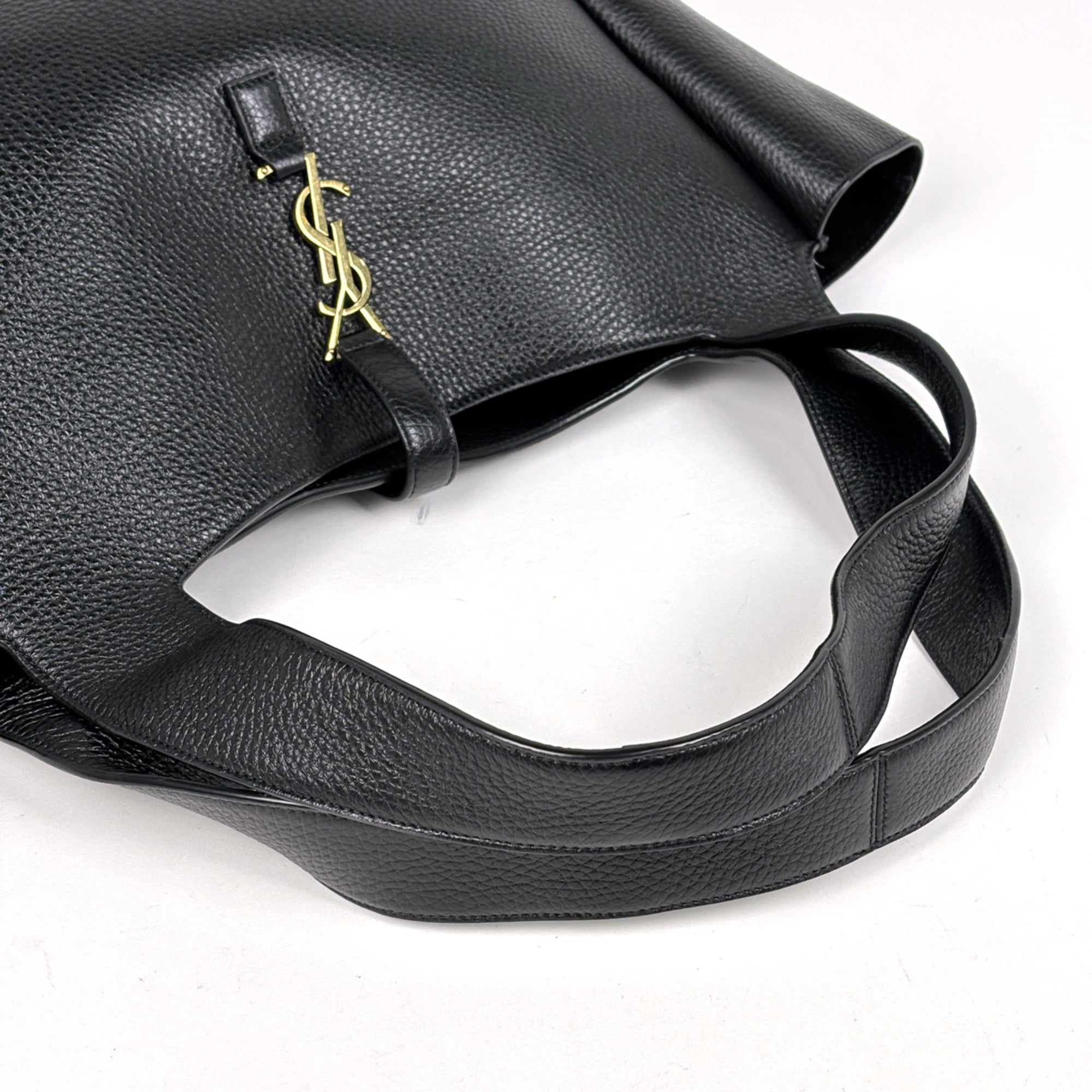 Saint Laurent Black Leather Tote Bag (Pre-Owned)