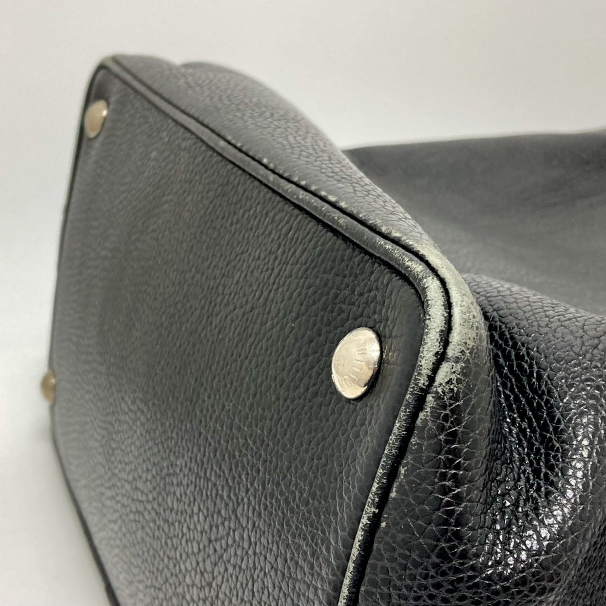Louis Vuitton Black Noir Leather Tote Bag (Pre-Owned)