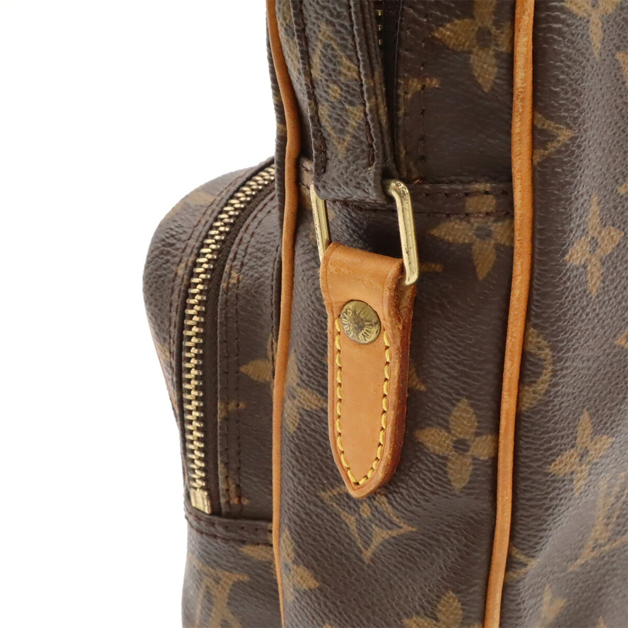 Louis Vuitton Brown Monogram Canvas Pochette Shoulder Bag (Pre-Owned)