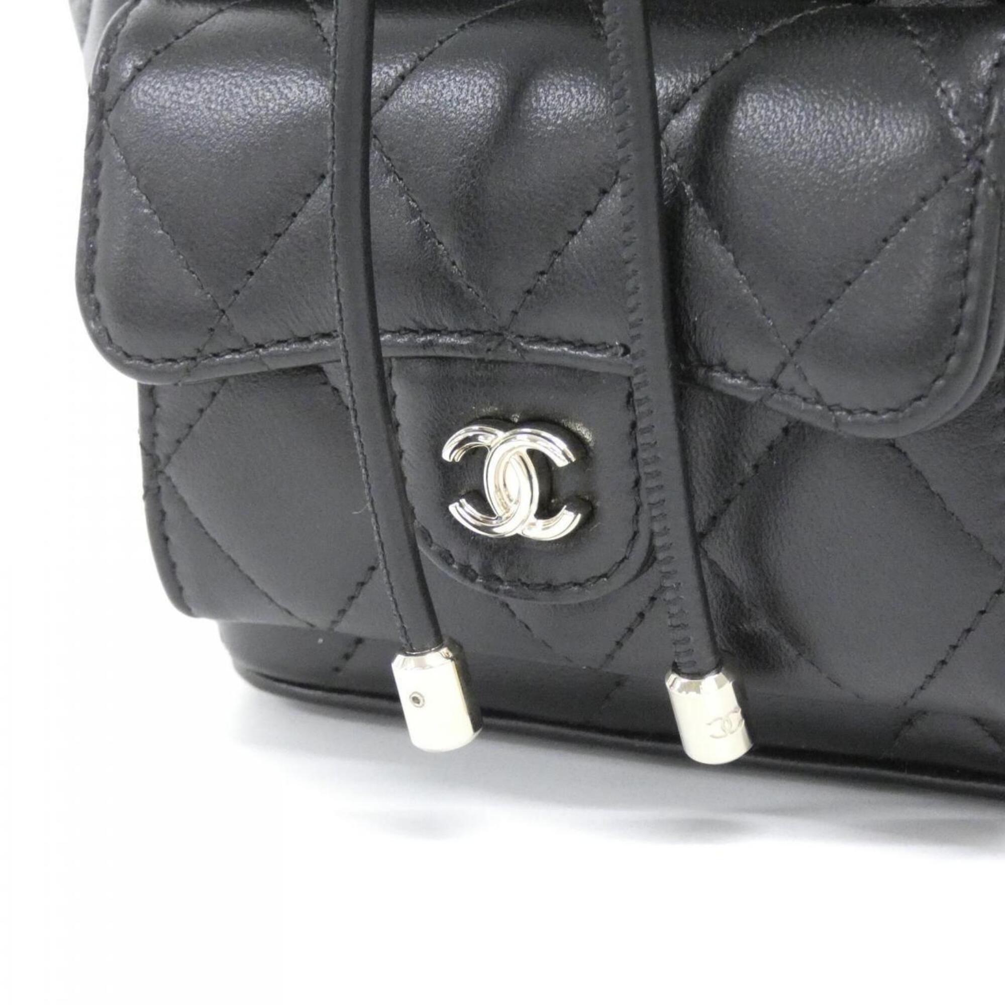 Chanel Black Leather Handbag (Pre-Owned)