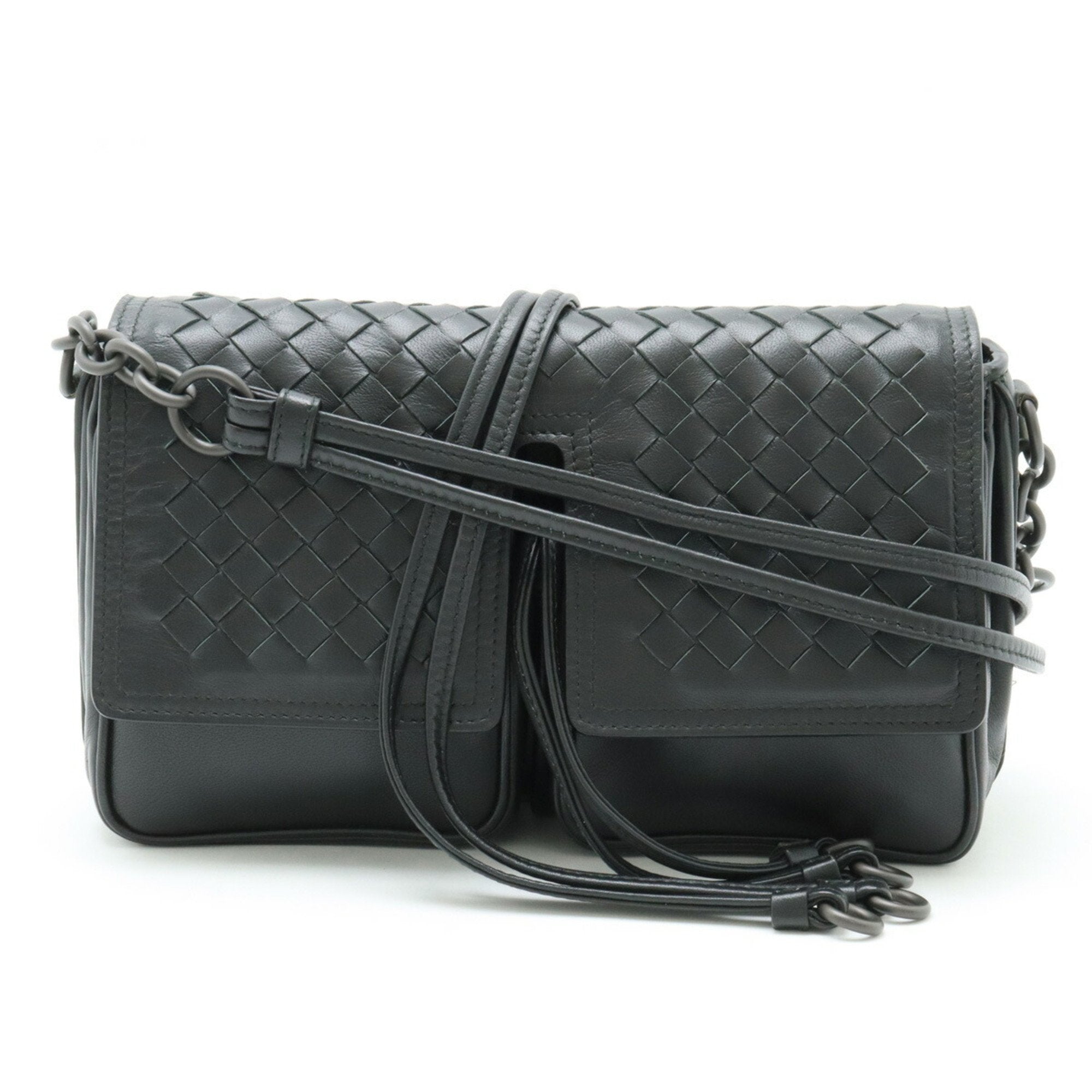 Bottega Veneta Black Leather Pochette Shoulder Bag (Pre-Owned)