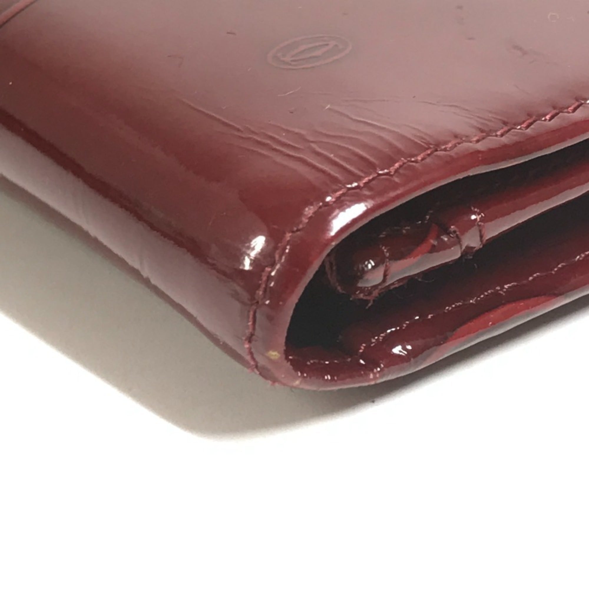 Cartier Red Color Patent Leather Long Wallet (Bi-Fold) (Pre-Owned)