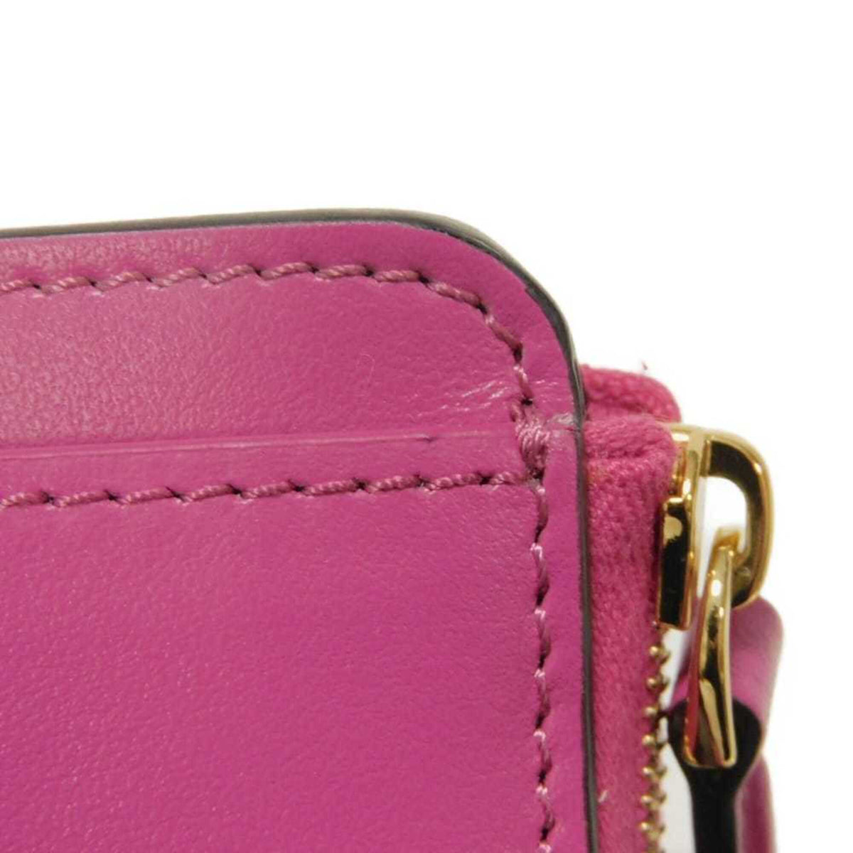 Fendi Pink Wallet (Bi-Fold) (Pre-Owned)