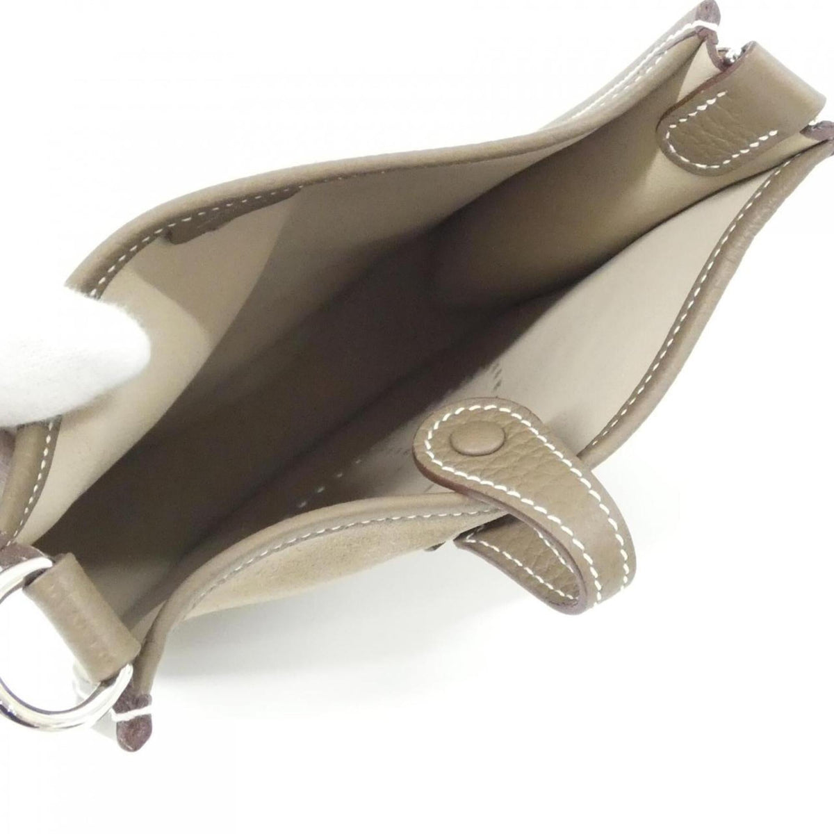 Hermes Beige Taurillon Clemence Leather Shoulder Bag (Pre-Owned)