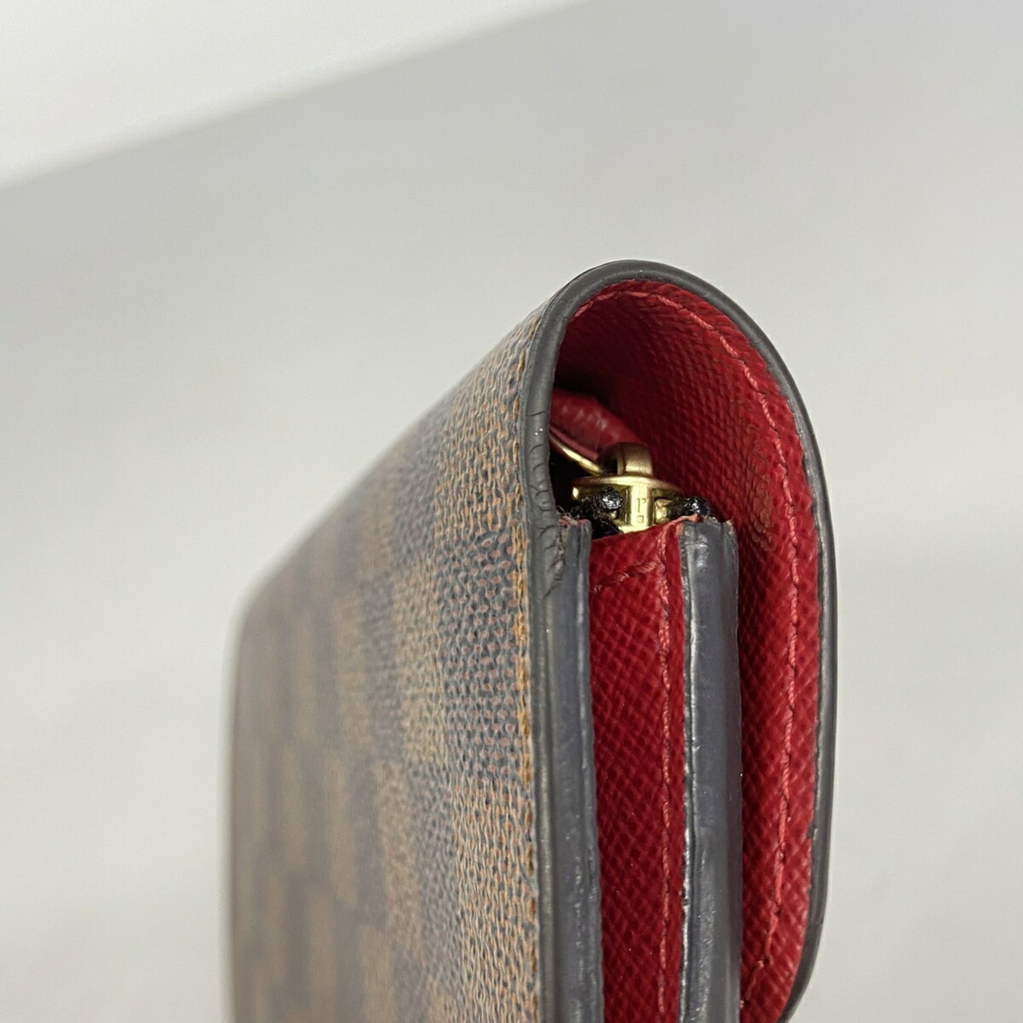 Louis Vuitton Ebene Rouge Long Wallet (Bi-Fold) (Pre-Owned)