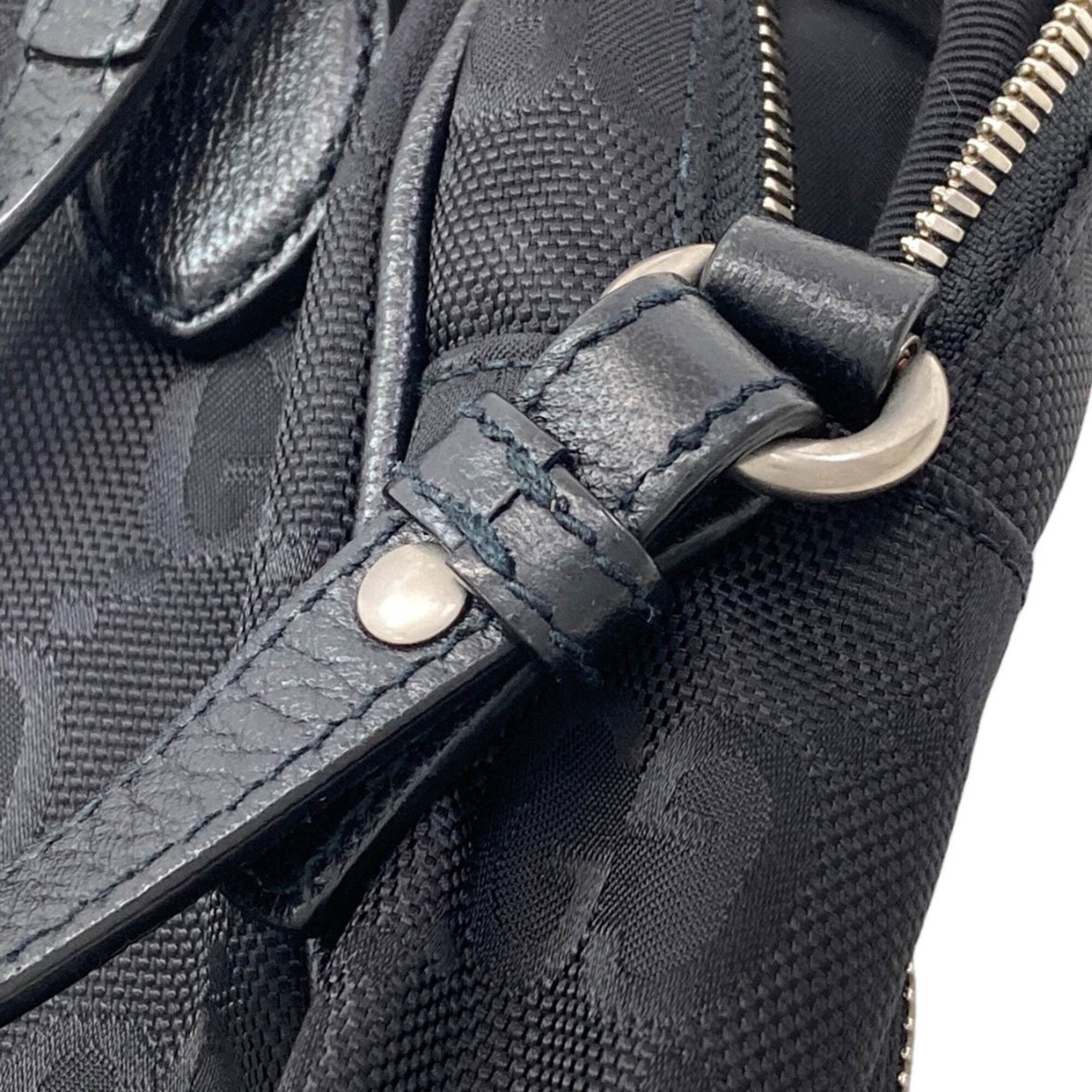 Gucci Black Canvas Shoulder Bag (Pre-Owned)