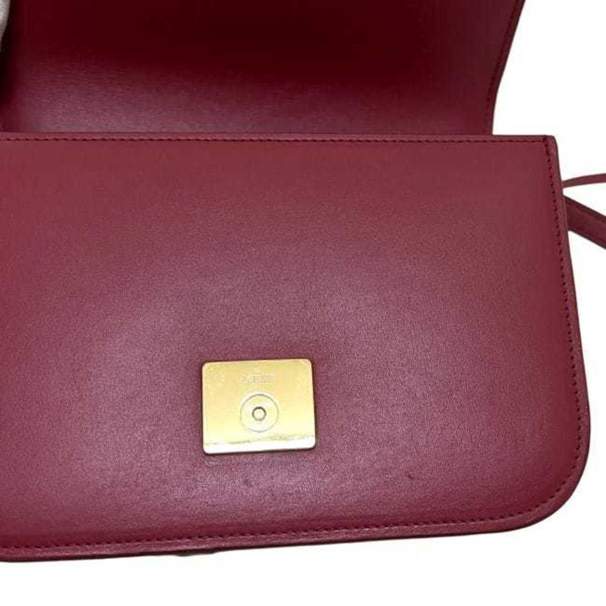 Loewe Red Color Leather Shoulder Bag (Pre-Owned)