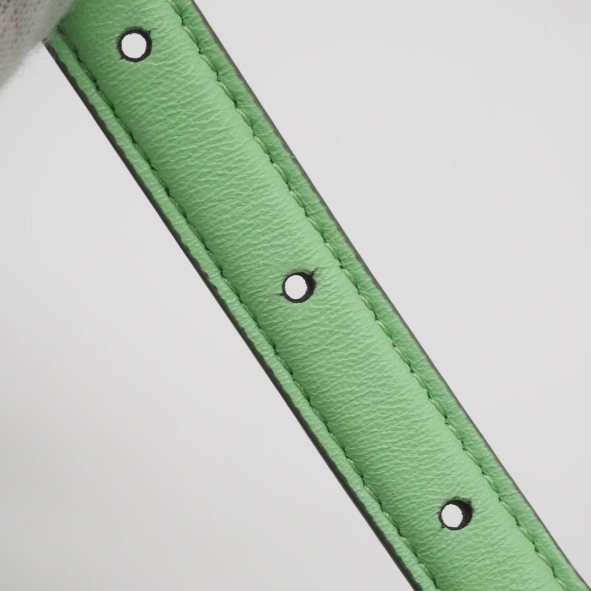 Fendi Peekaboo Green Leather Handbag (Pre-Owned)