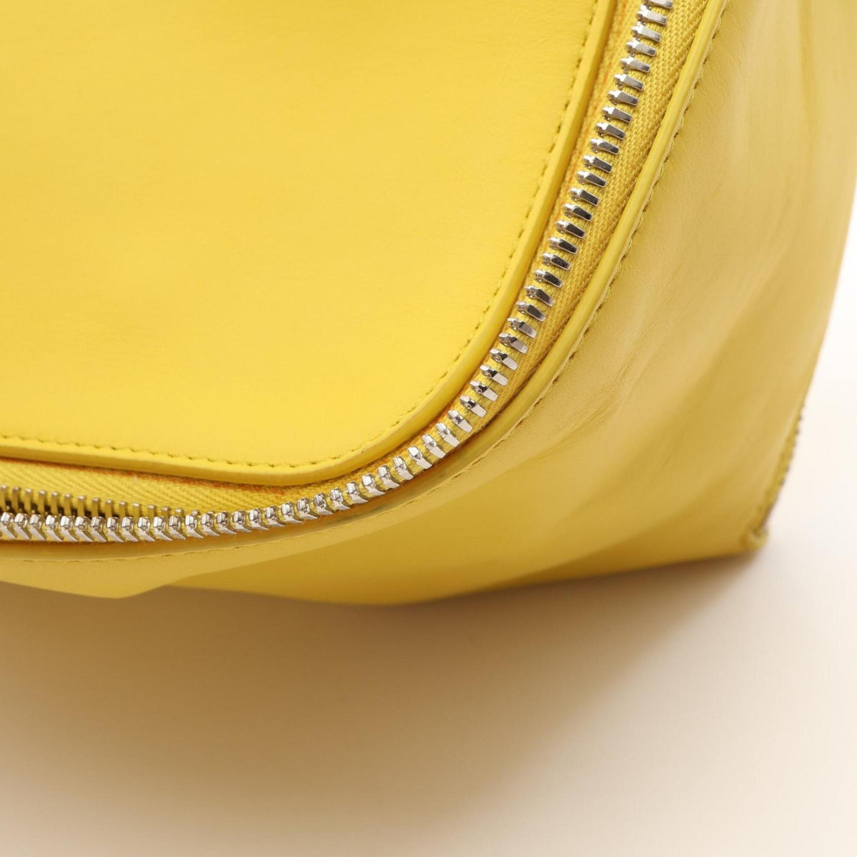 Bottega Veneta Yellow Leather Clutch Bag Handbag (Pre-Owned)